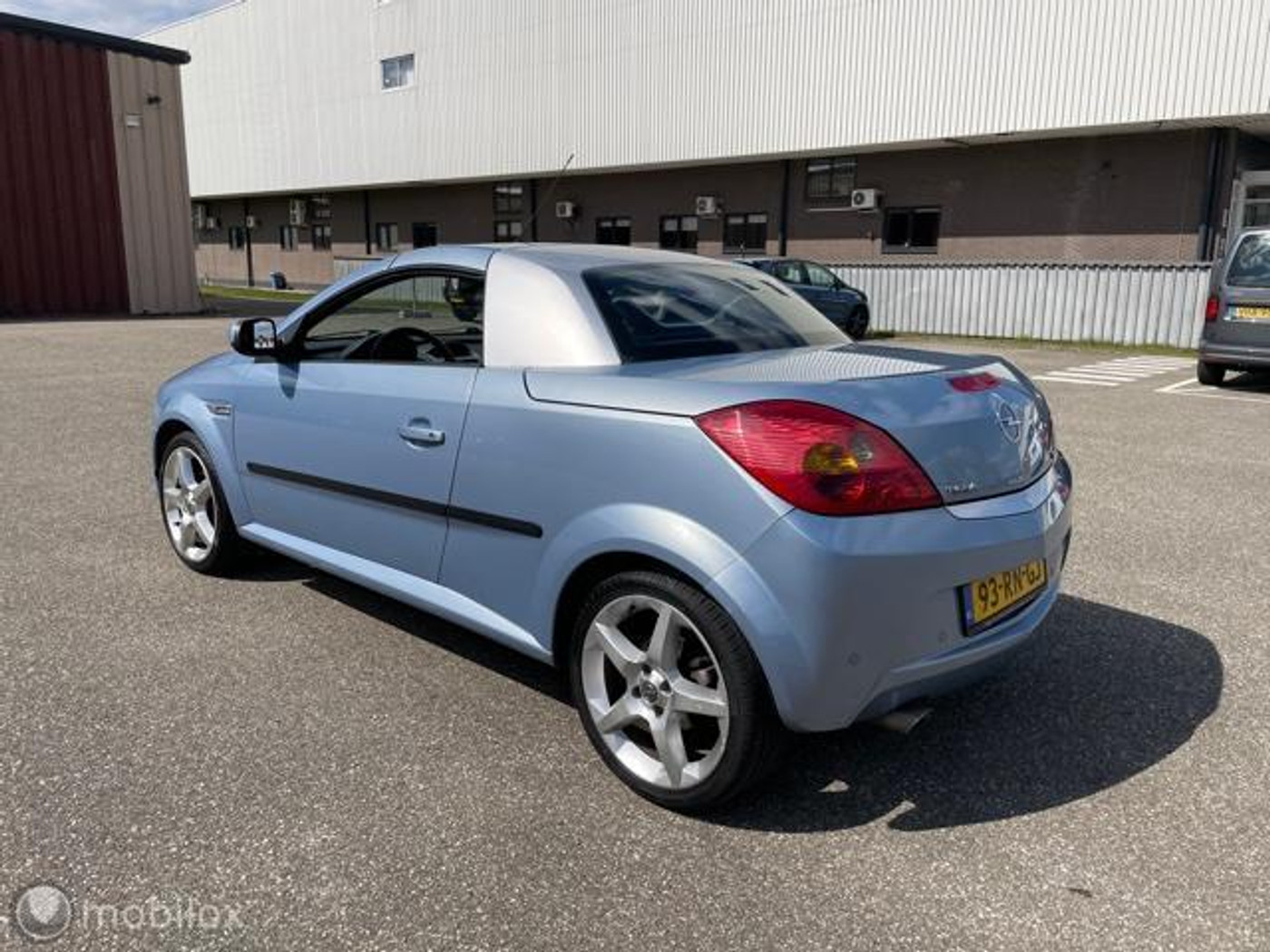 Foto van Opel Tigra Twintop