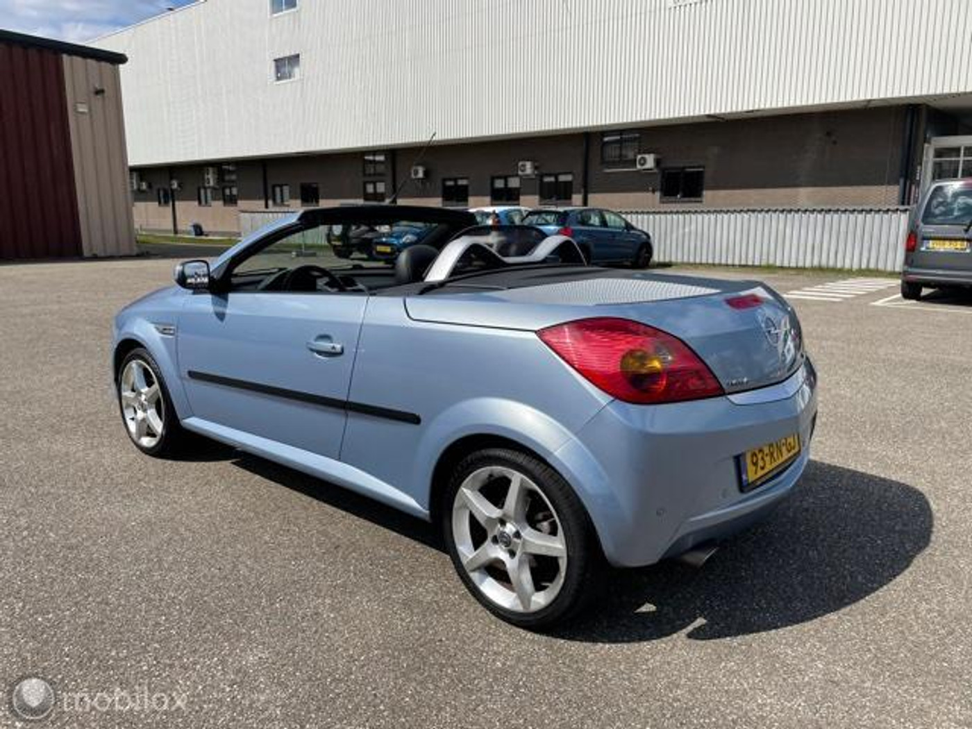 Foto van Opel Tigra Twintop