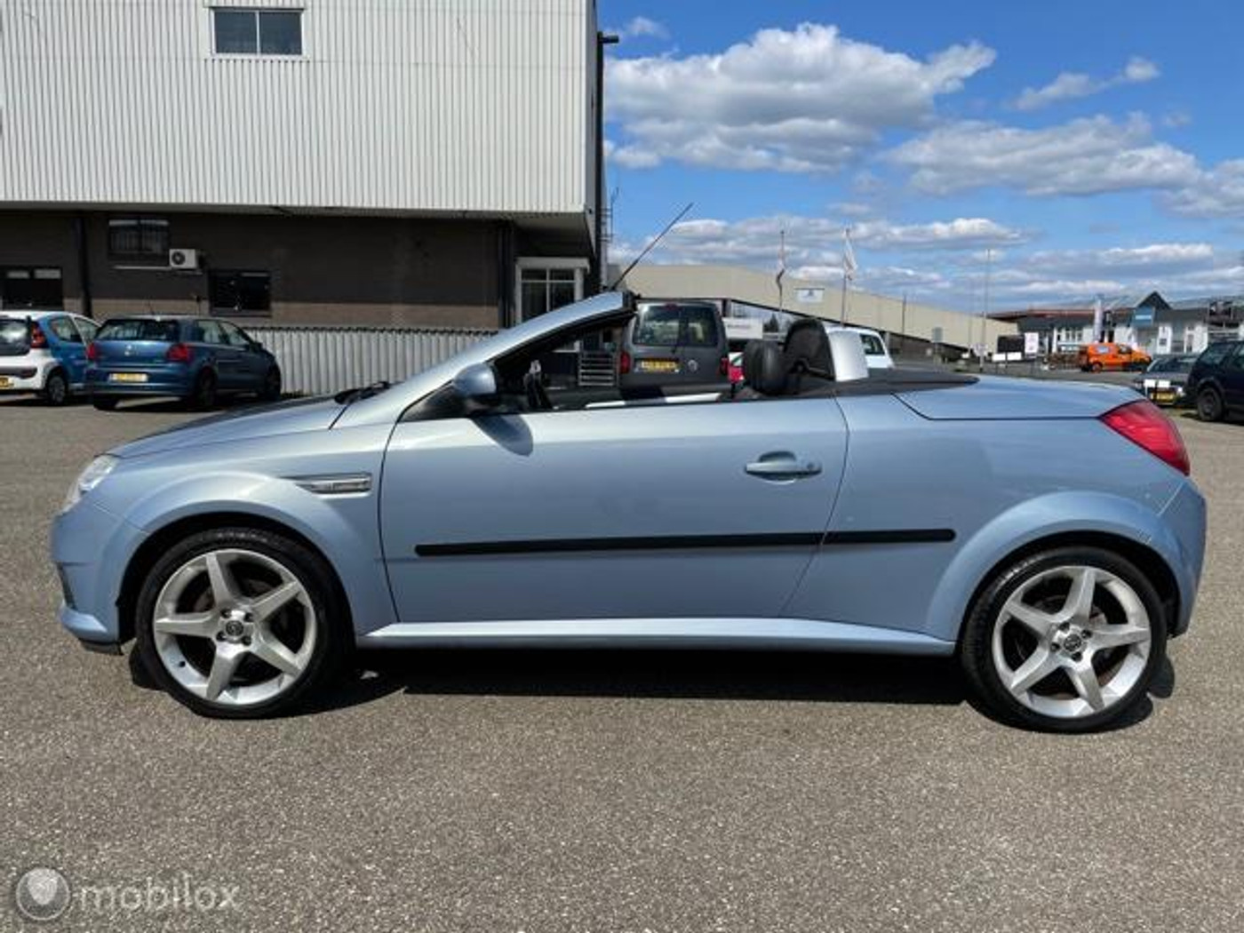 Foto van Opel Tigra Twintop