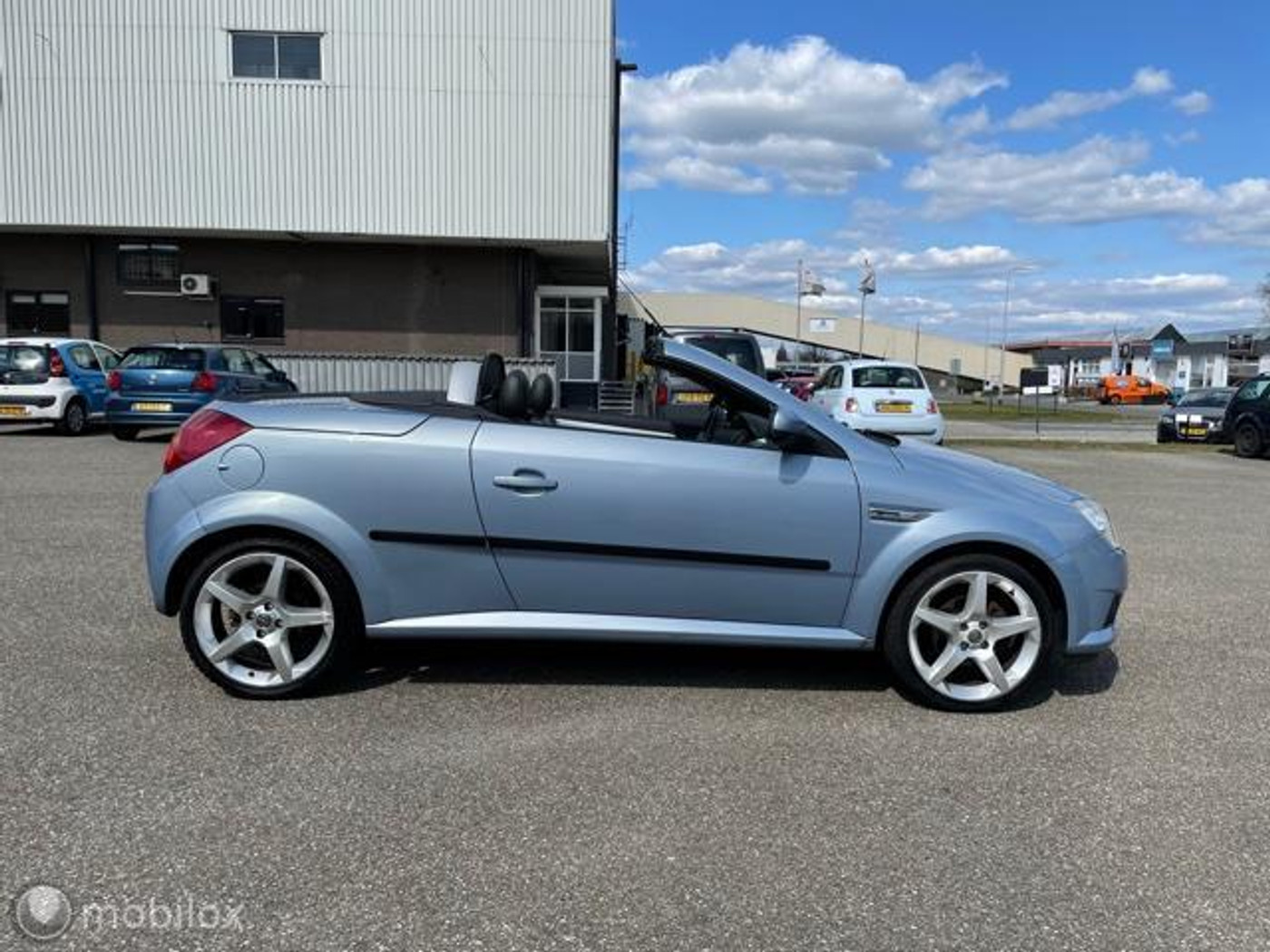 Foto van Opel Tigra Twintop