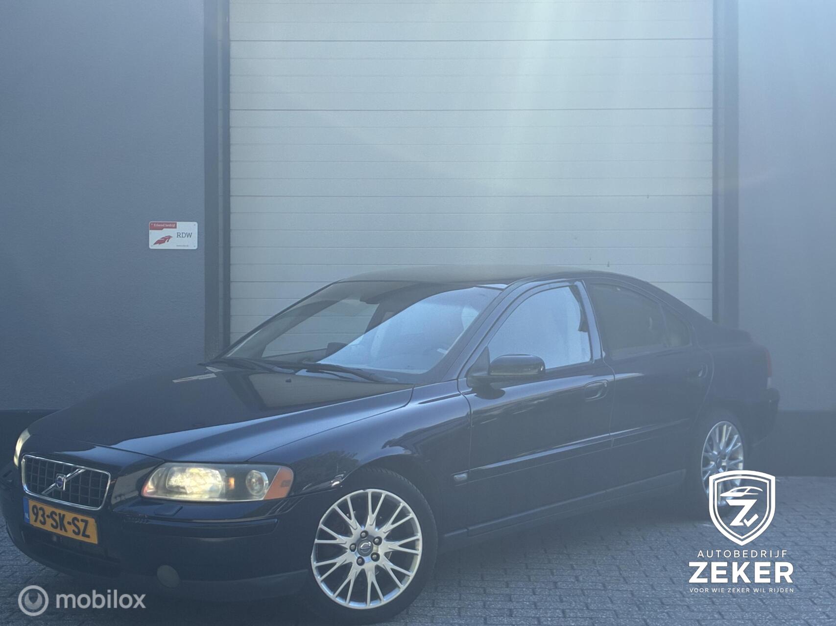 Volvo S60 2.4 D5 Edition II *Automaat*Navi*Leder*PDC*Xenon*! 2006 - voorkant