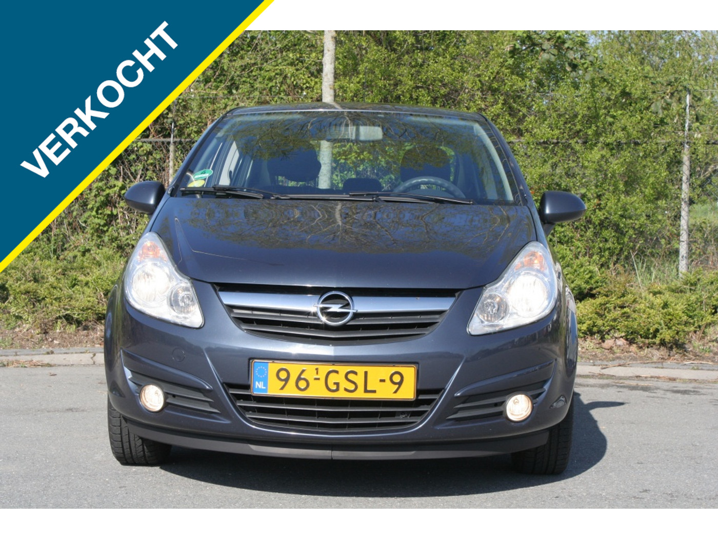 Opel Corsa 1.4-16V Enjoy AIRCO!!! 2008 - voorkant