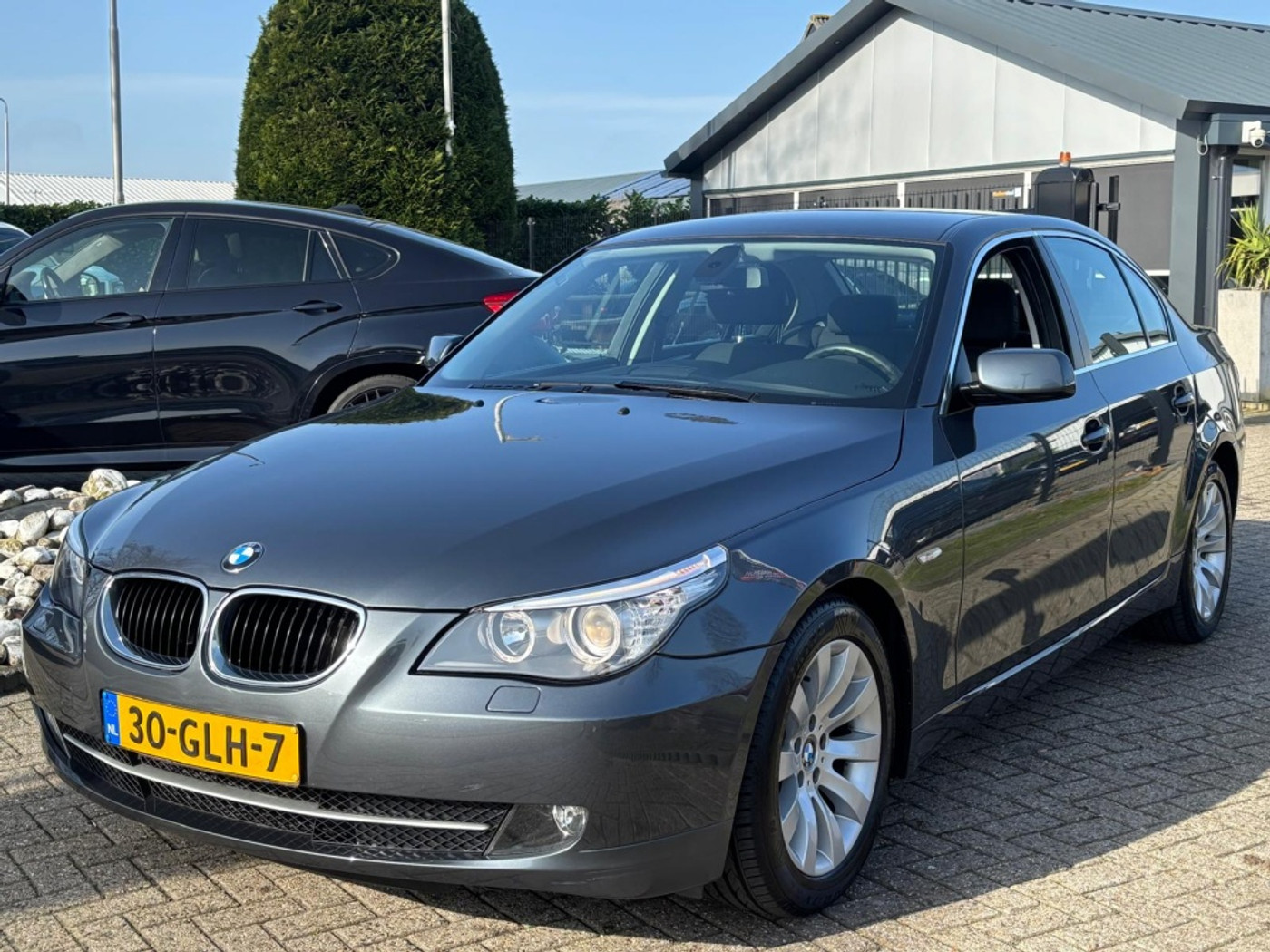 BMW 5er Reihe 520I Sedan Benzine LCI Automaat 2008 95.000 KM NL Auto 2008 - voorkant