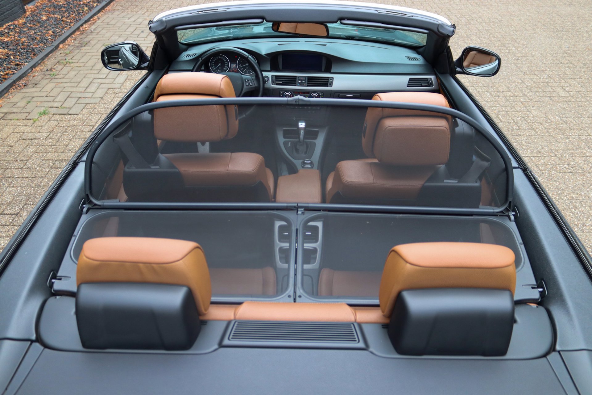 Foto van BMW 325i