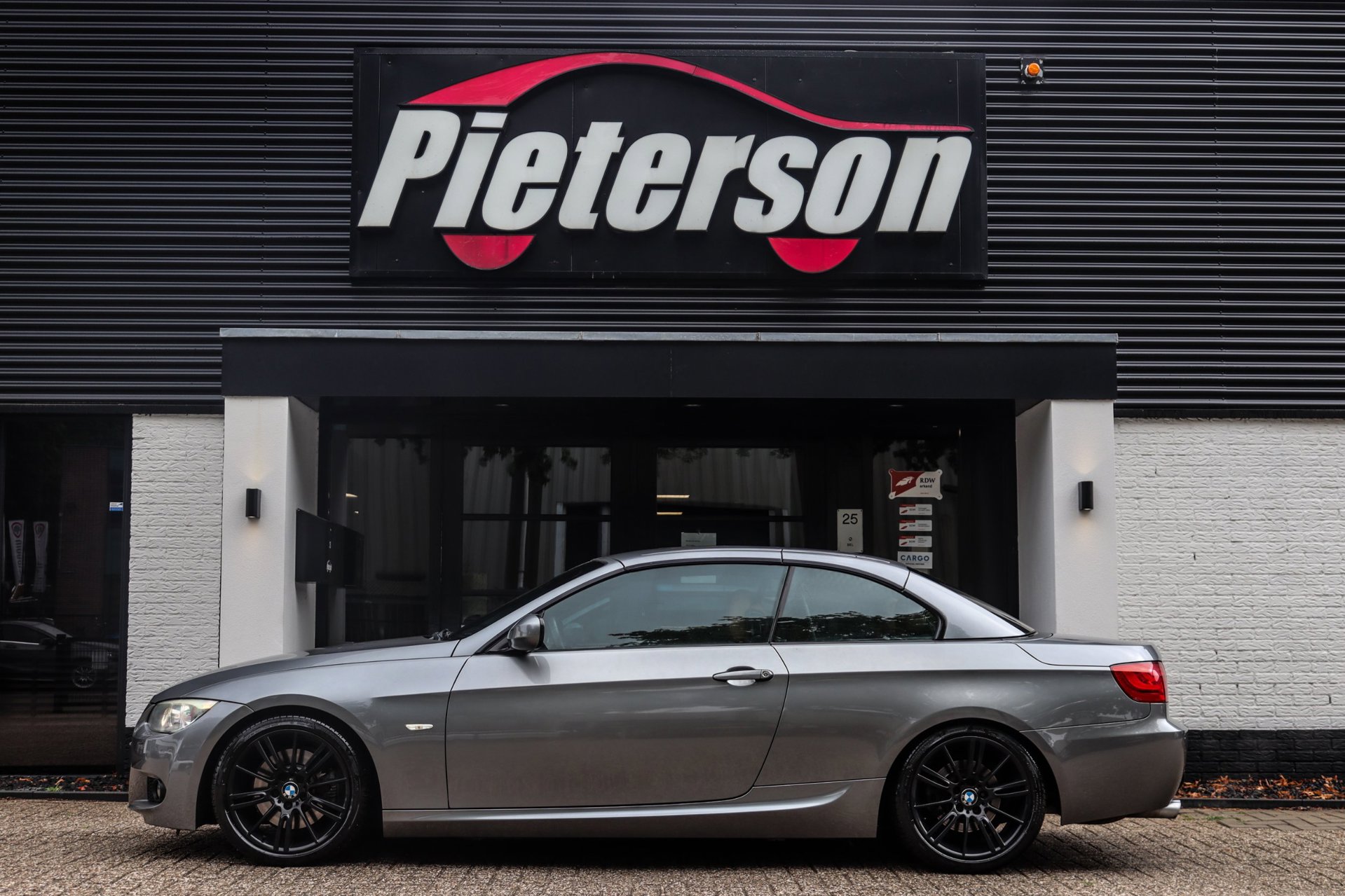 Foto van BMW 325i