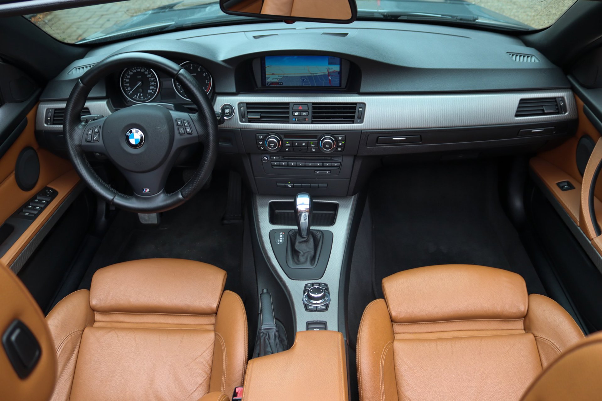 Foto van BMW 325i