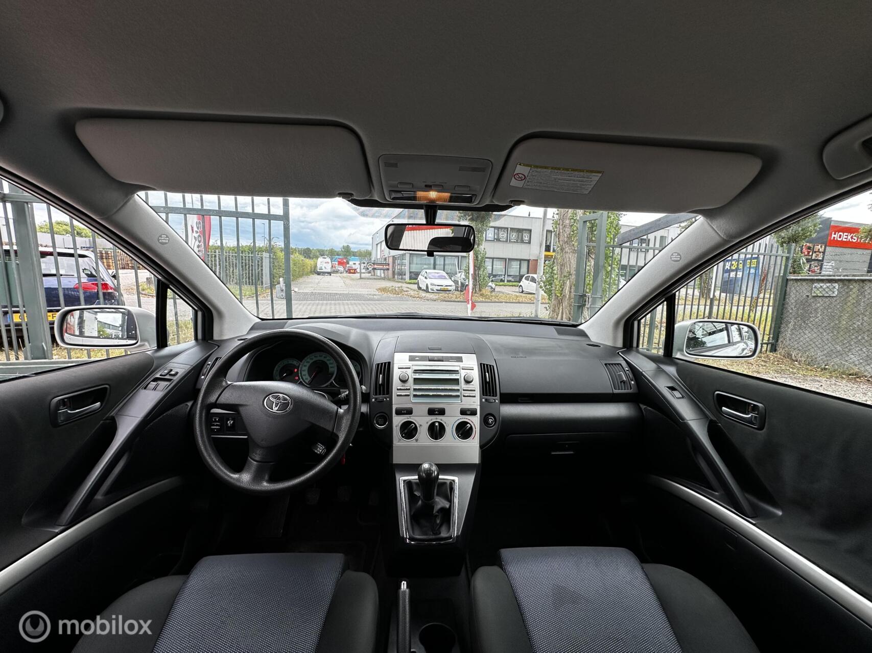 Foto van Toyota Toyota Corolla Verso