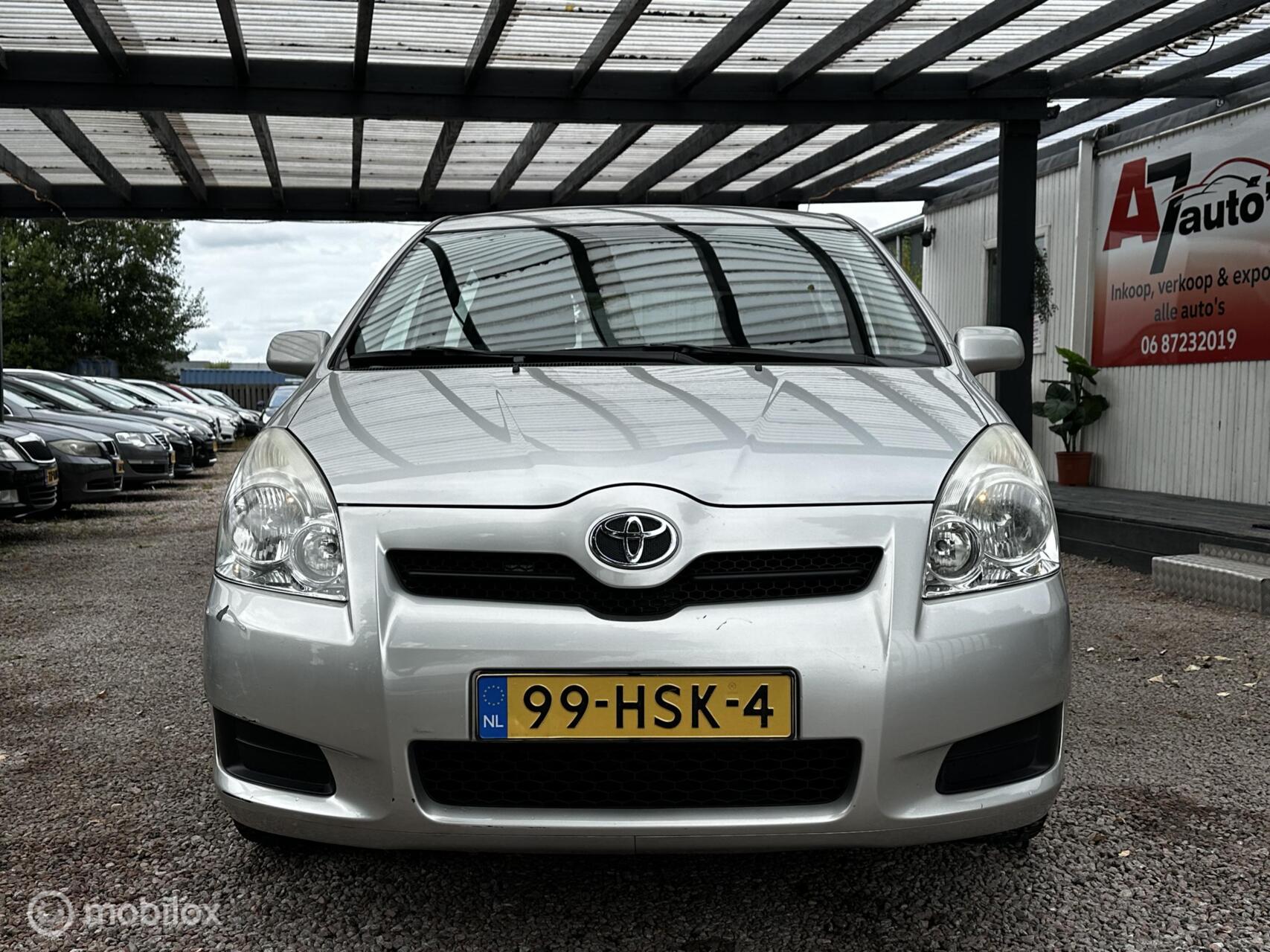 Foto van Toyota Toyota Corolla Verso