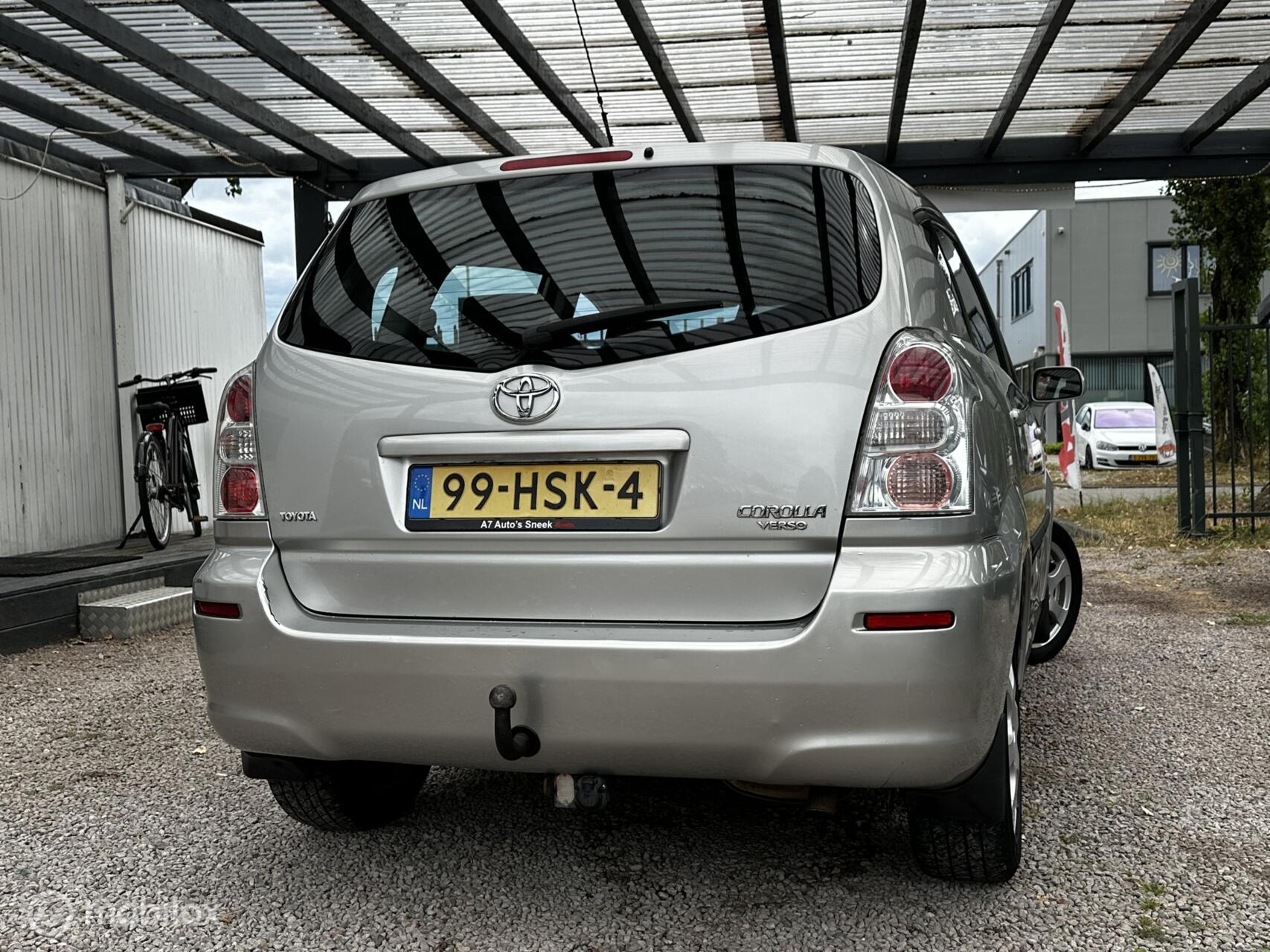 Foto van Toyota Toyota Corolla Verso