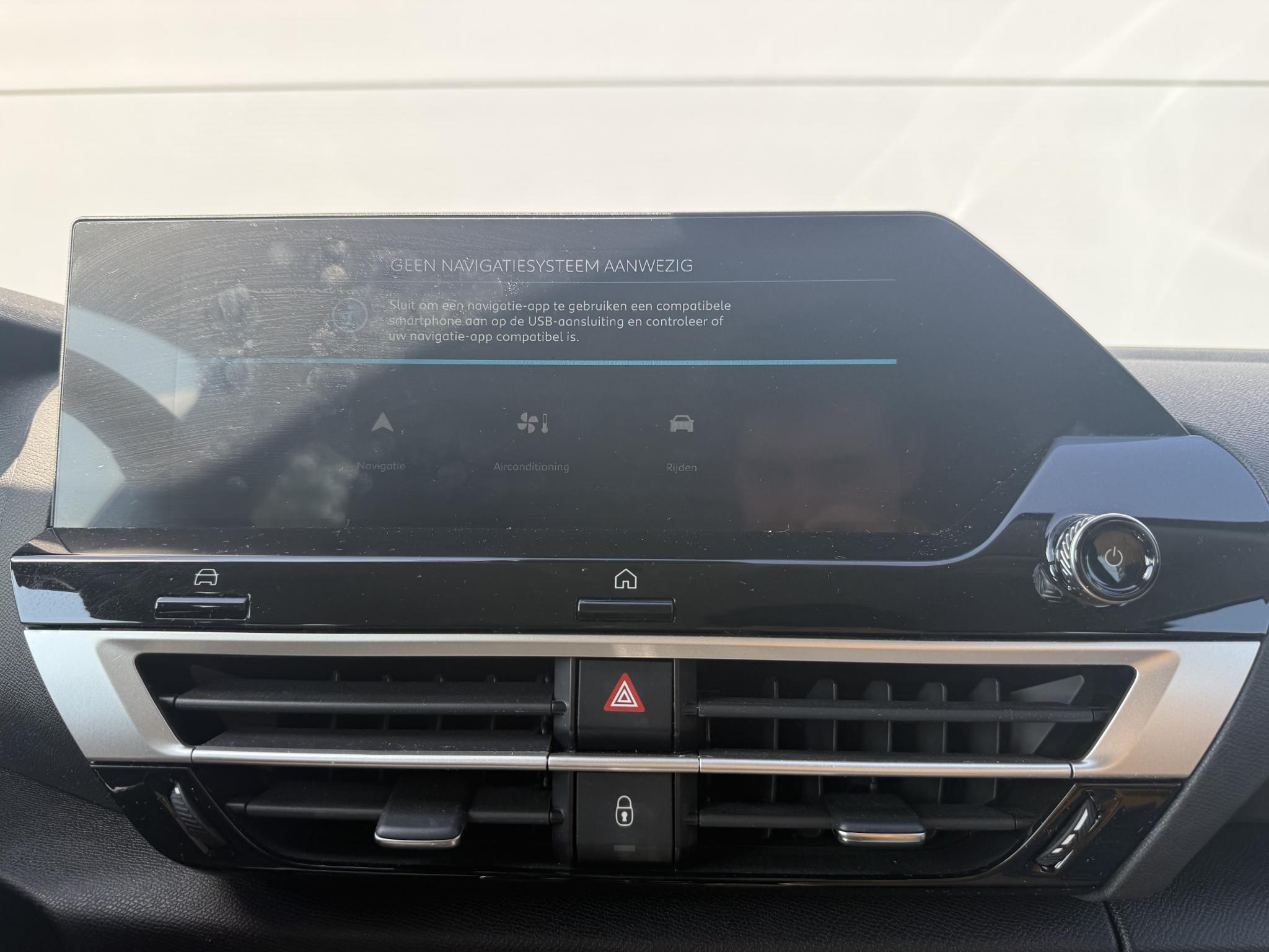 Foto van Citroen E-c4