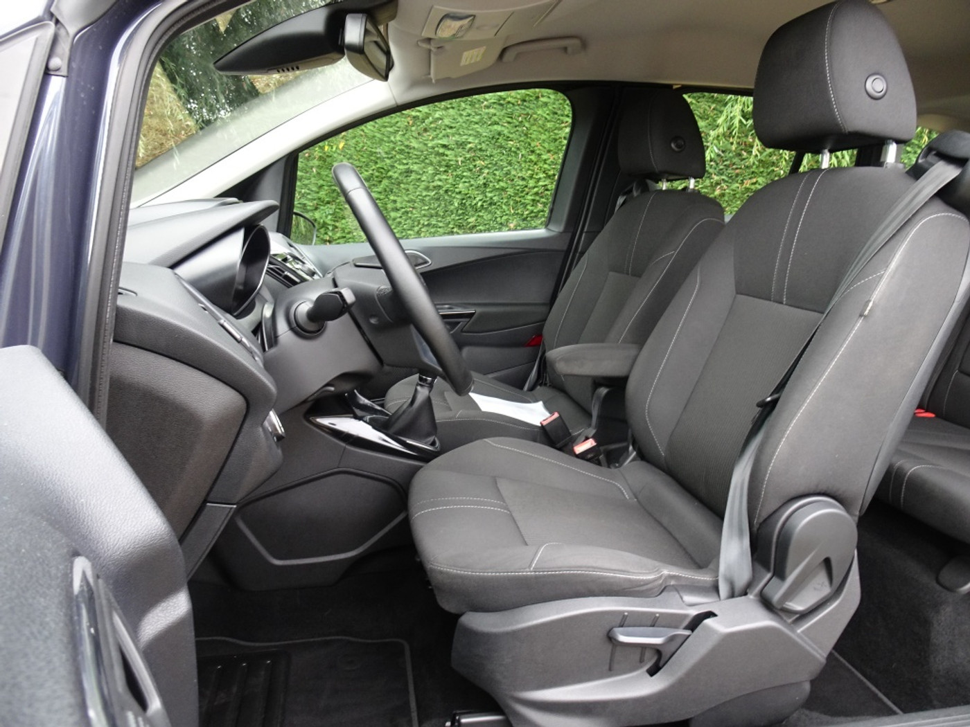 Foto van Ford B-max