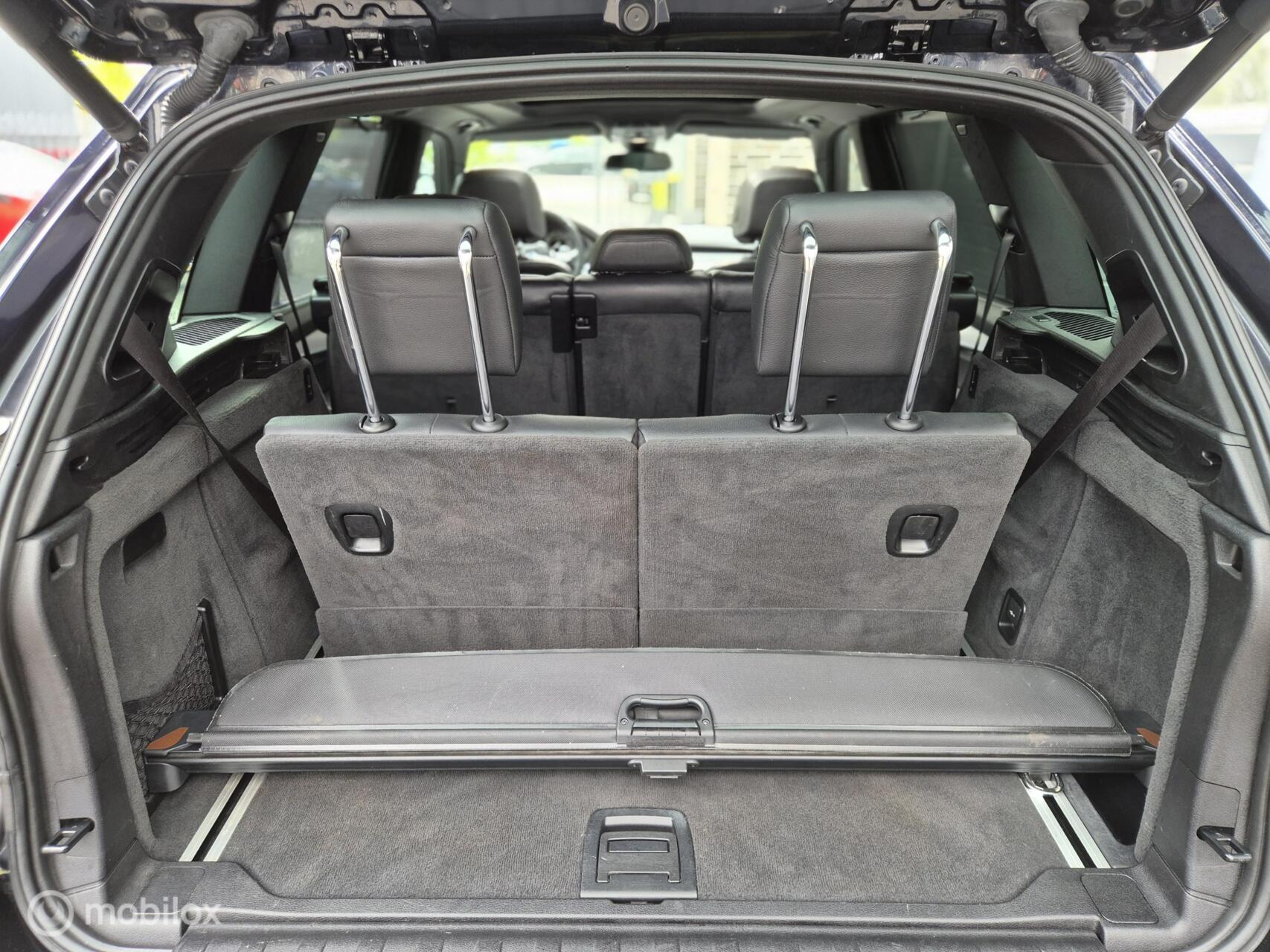 Foto van BMW X5 Xdrive50i