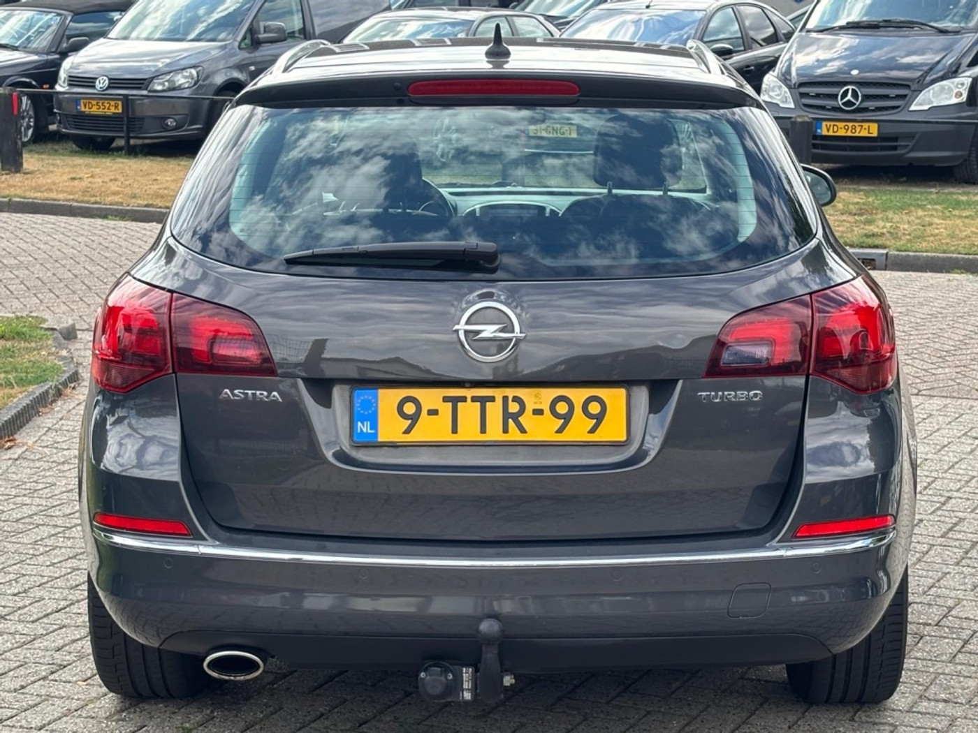 Foto van Opel Astra Sports Tourer