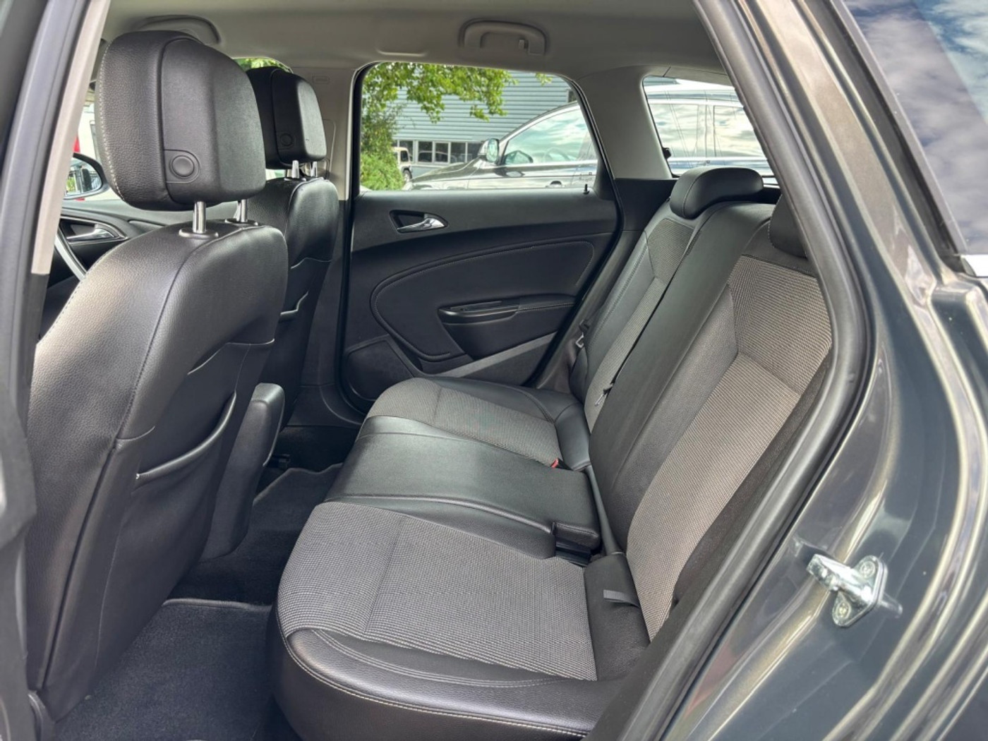 Foto van Opel Astra Sports Tourer