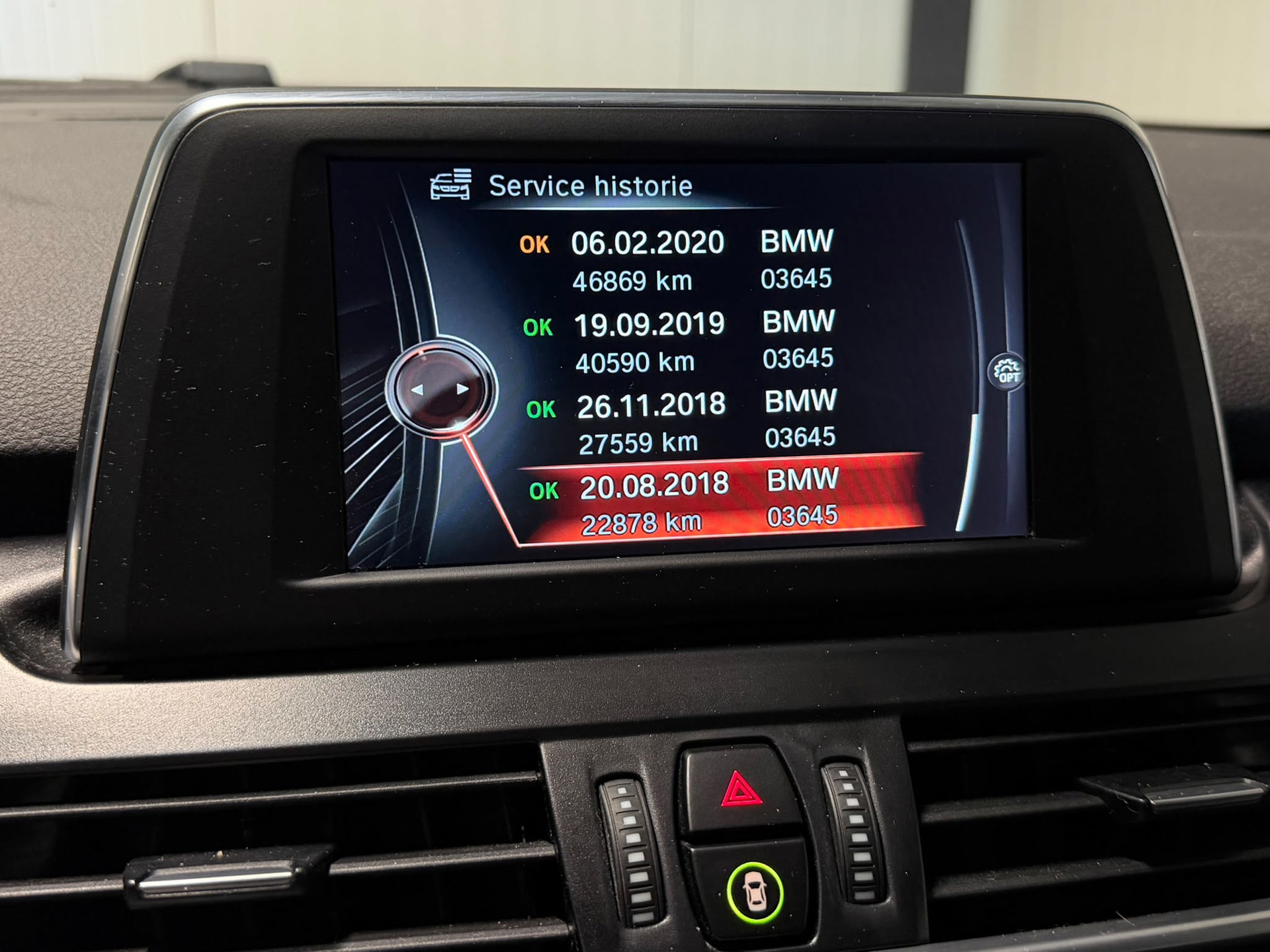 Foto van BMW 218i Active Tourer