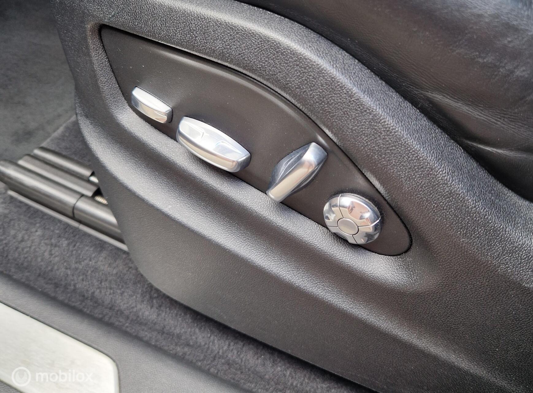 Foto van Porsche Cayenne E-hybrid