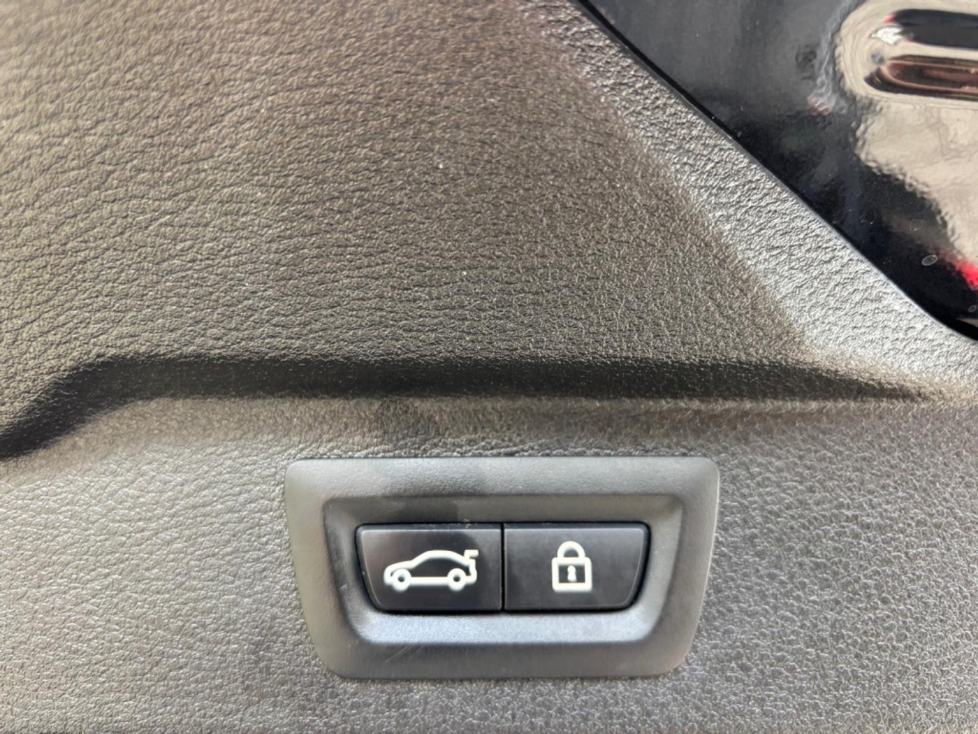 Foto van BMW X5 M50d