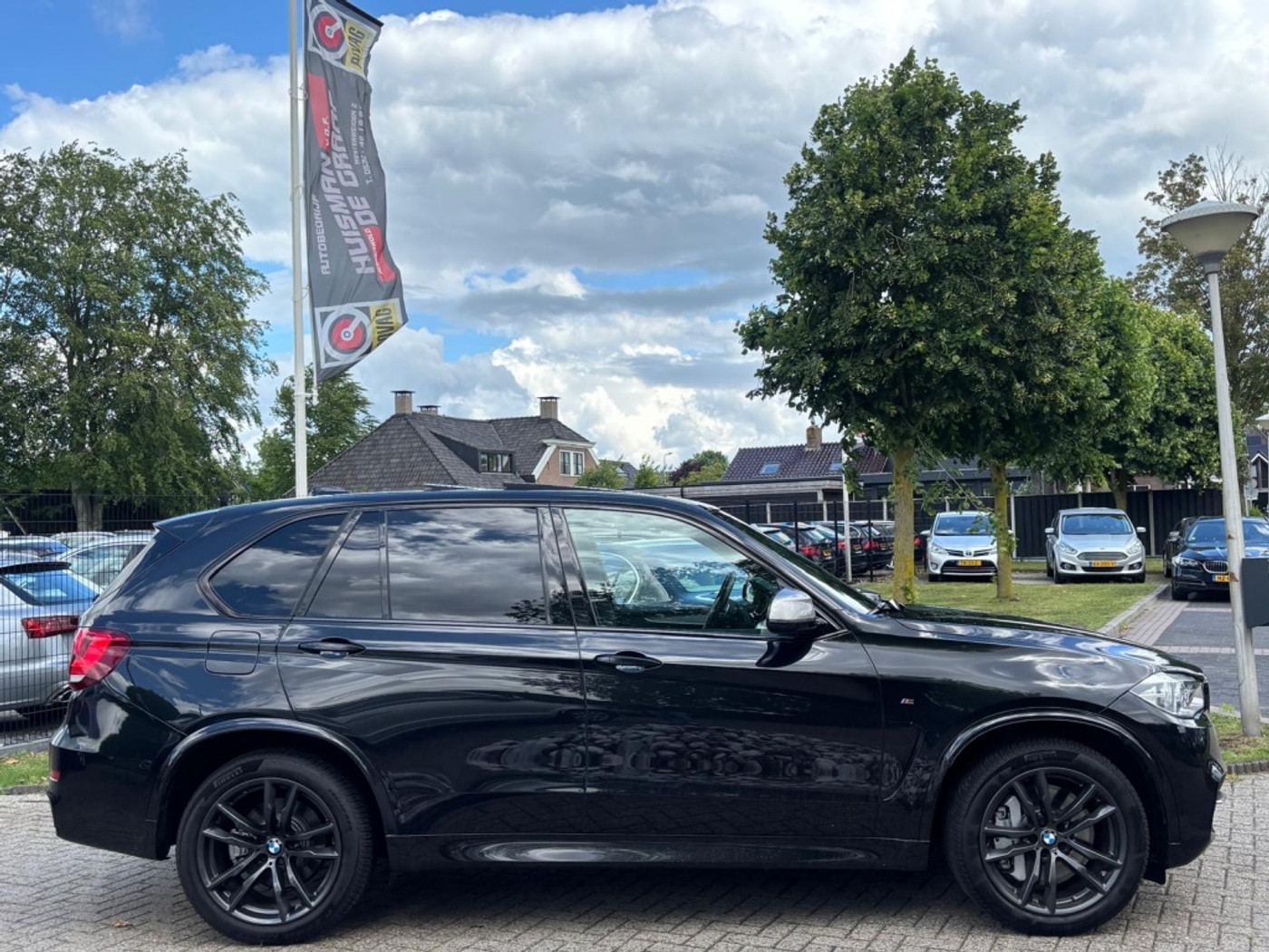 Foto van BMW X5 M50d