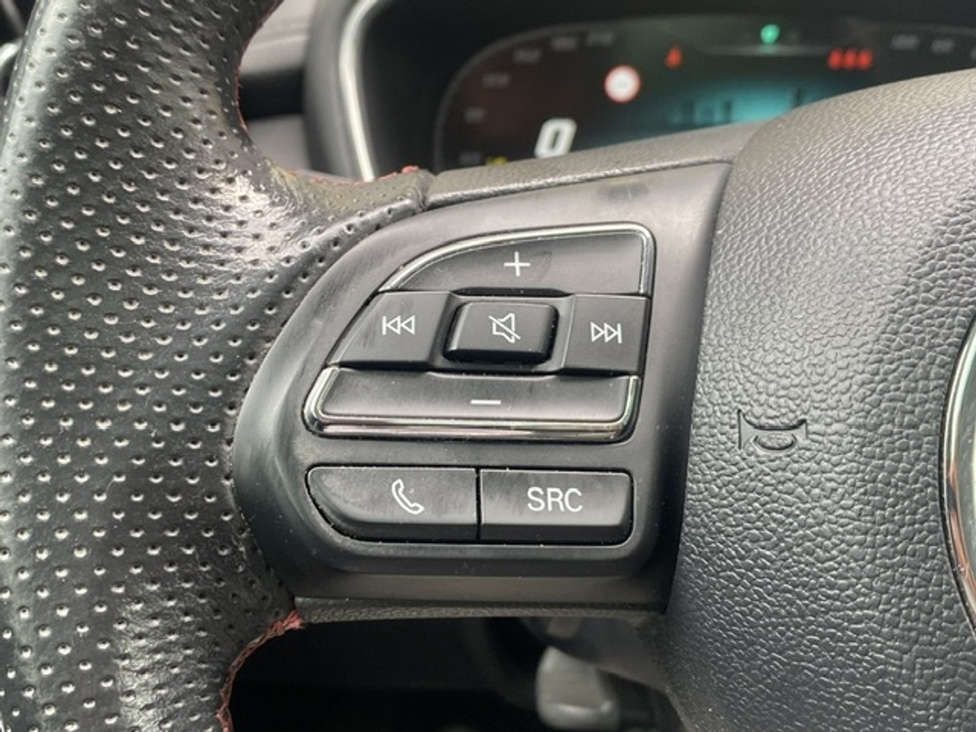 Foto van MG MG Rx6 Plug-in Hybrid