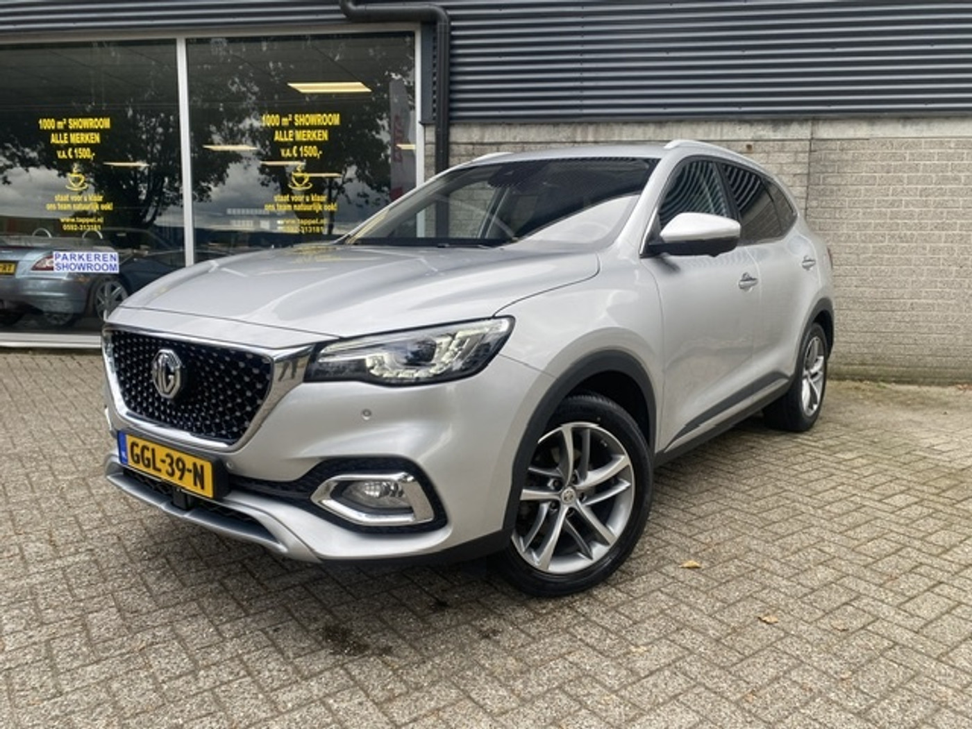 MG MG Rx6 Plug-in Hybrid 1.5 TGDI Luxury PANO/LEDER/TREKHAAK 2022 - voorkant