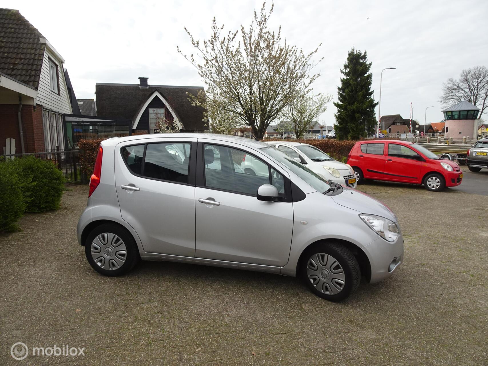 Foto van Opel Agila