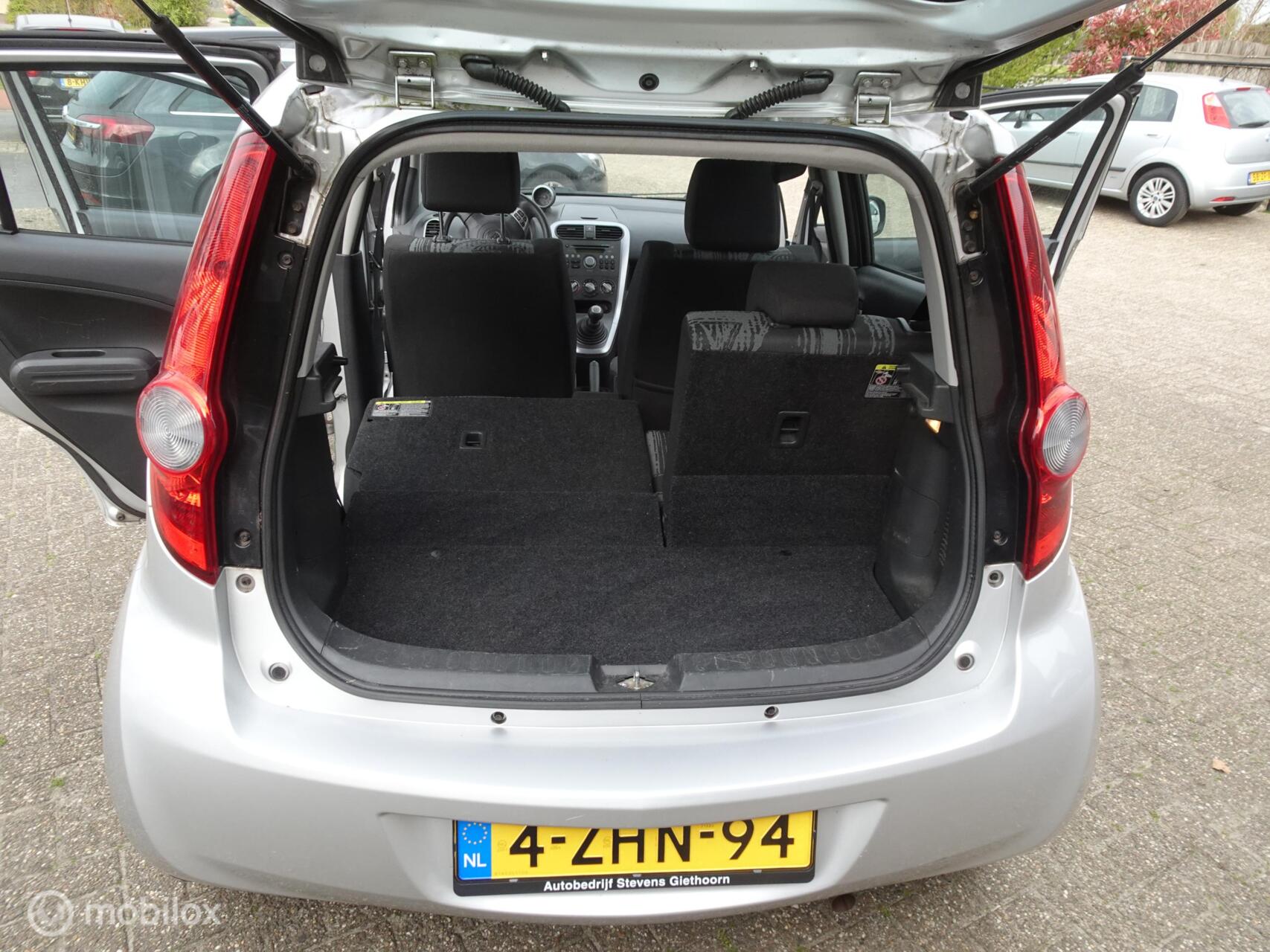 Foto van Opel Agila