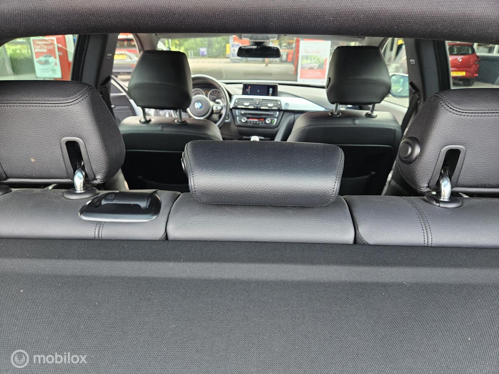 Foto van BMW 328i xDrive
