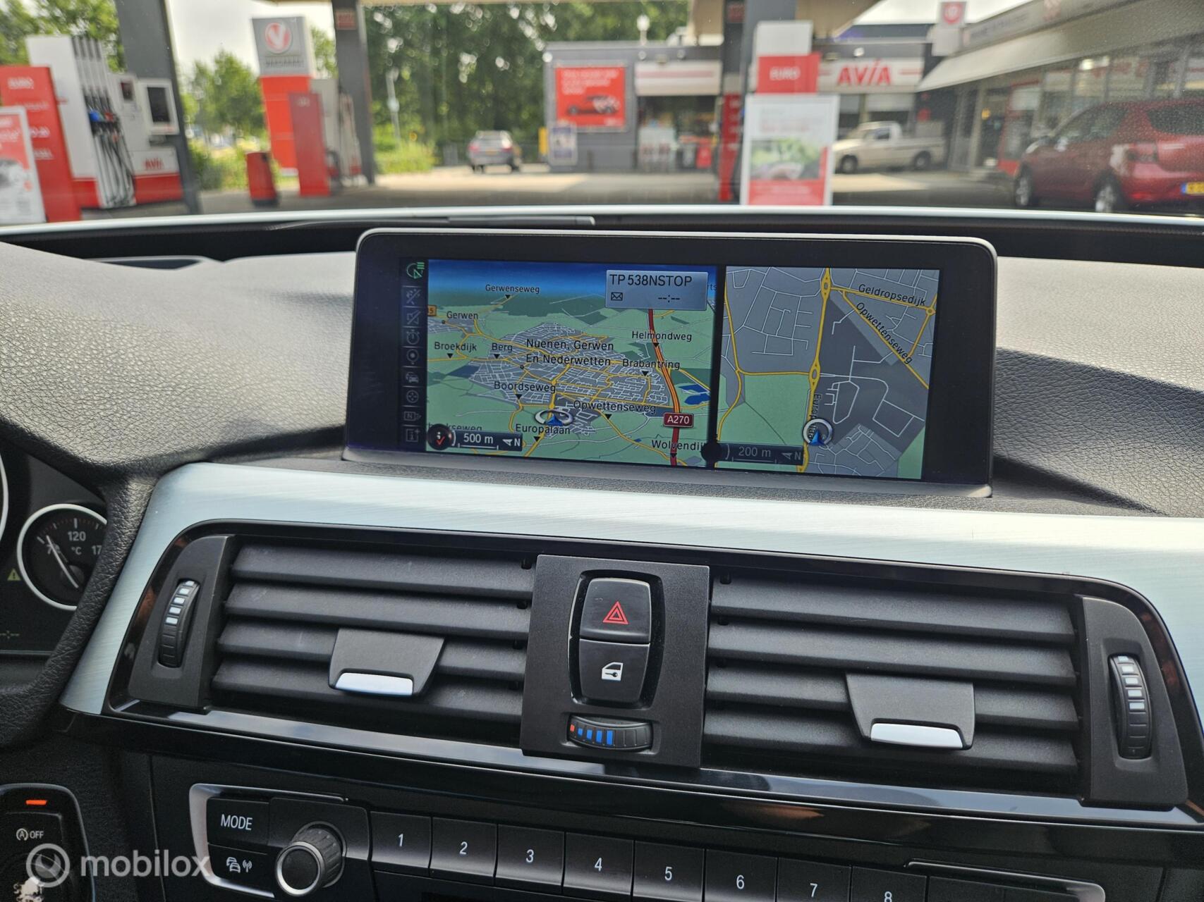 Foto van BMW 328i xDrive