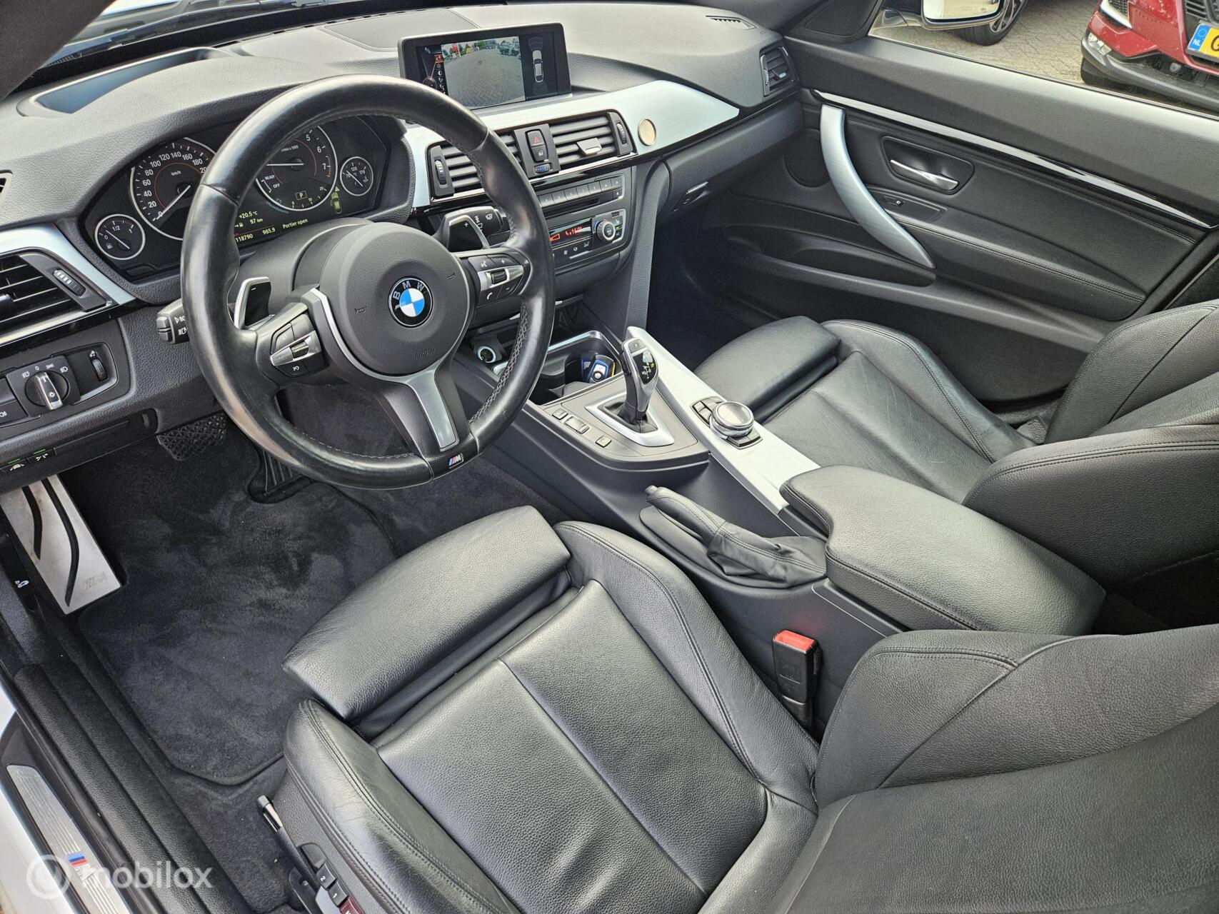 Foto van BMW 328i xDrive