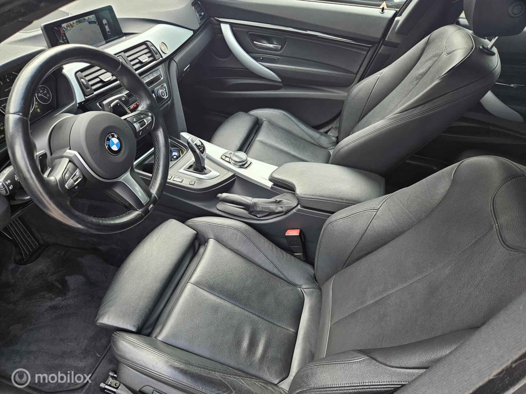Foto van BMW 328i xDrive