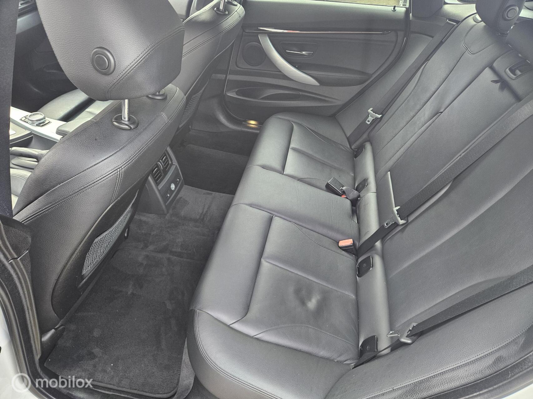 Foto van BMW 328i xDrive