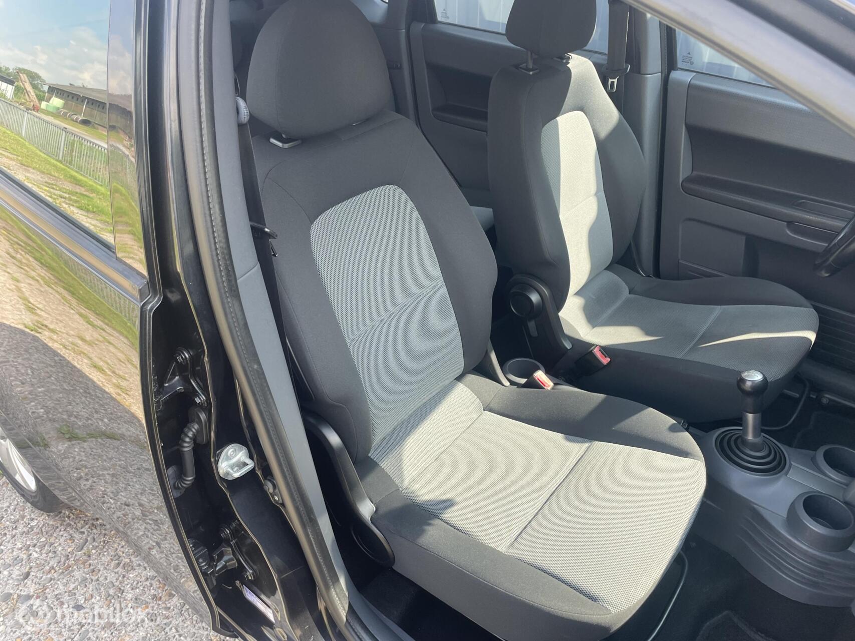 Foto van Mitsubishi Mitsubishi Colt
