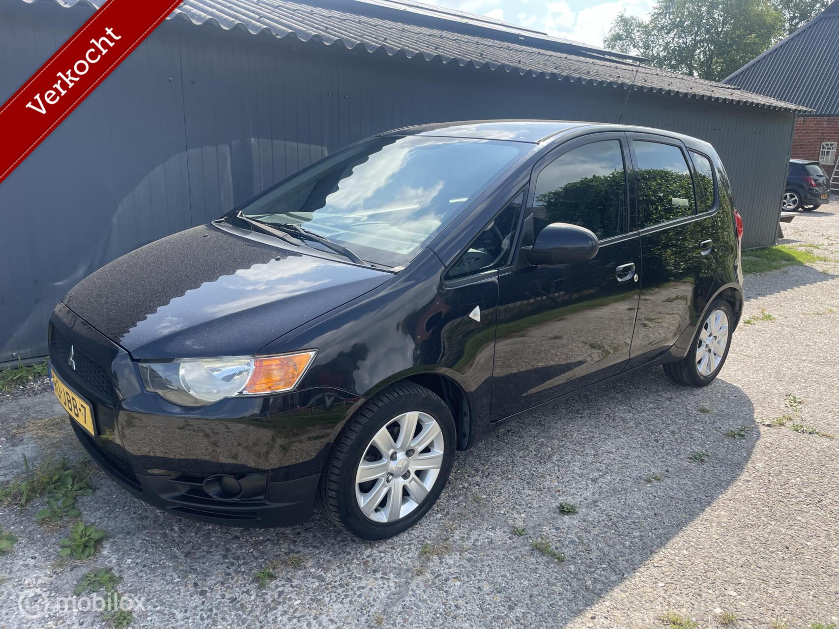 Mitsubishi Mitsubishi Colt 1.3 Invite Airco Cruise Mooie Auto! 2009 - voorkant