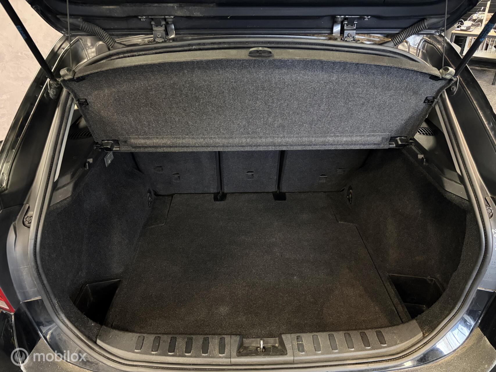 Foto van BMW X1 Sdrive18i