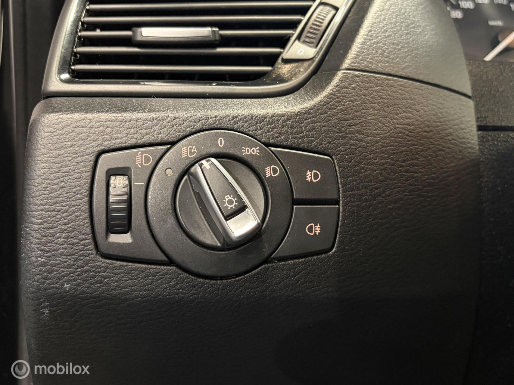Foto van BMW X1 Sdrive18i