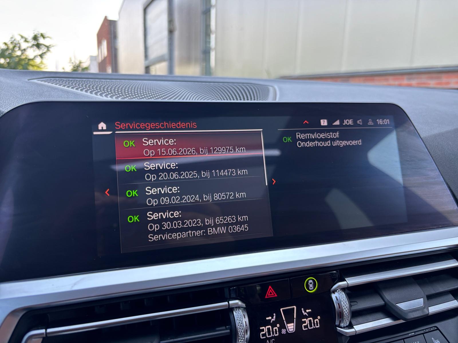 Foto van BMW 320i