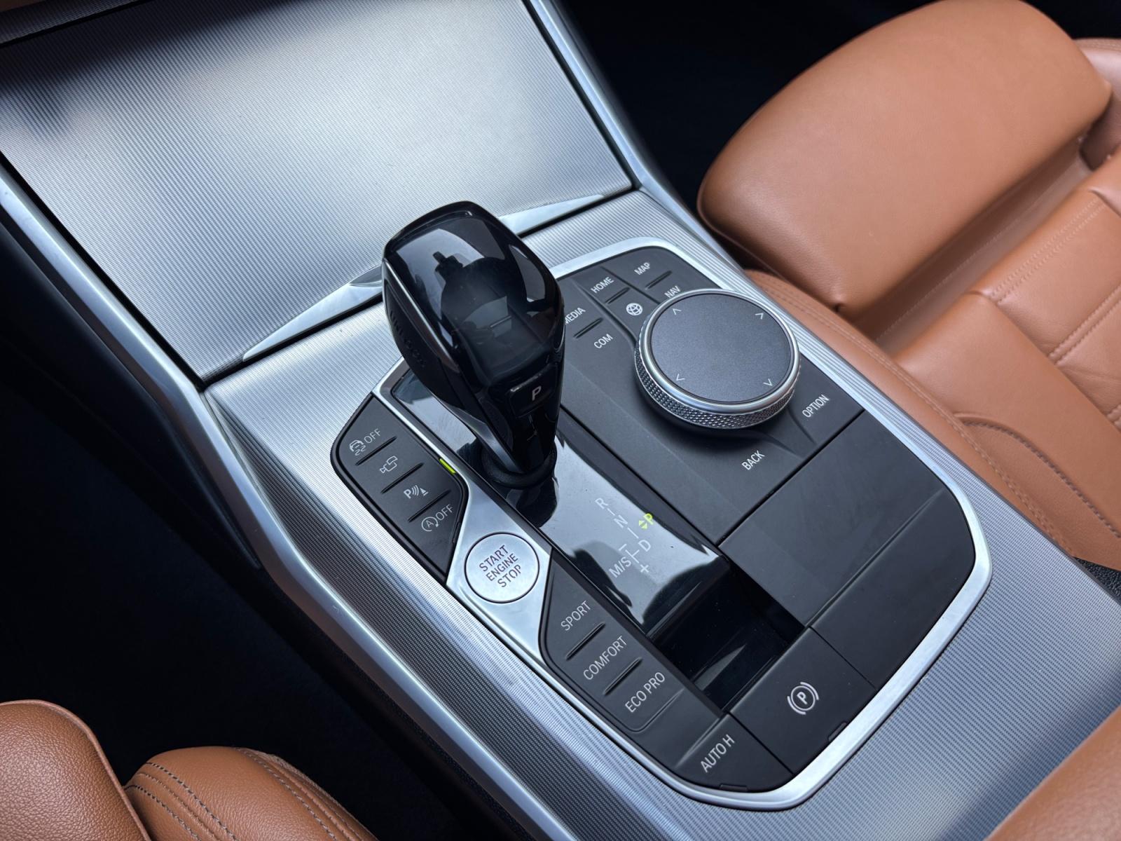 Foto van BMW 320i