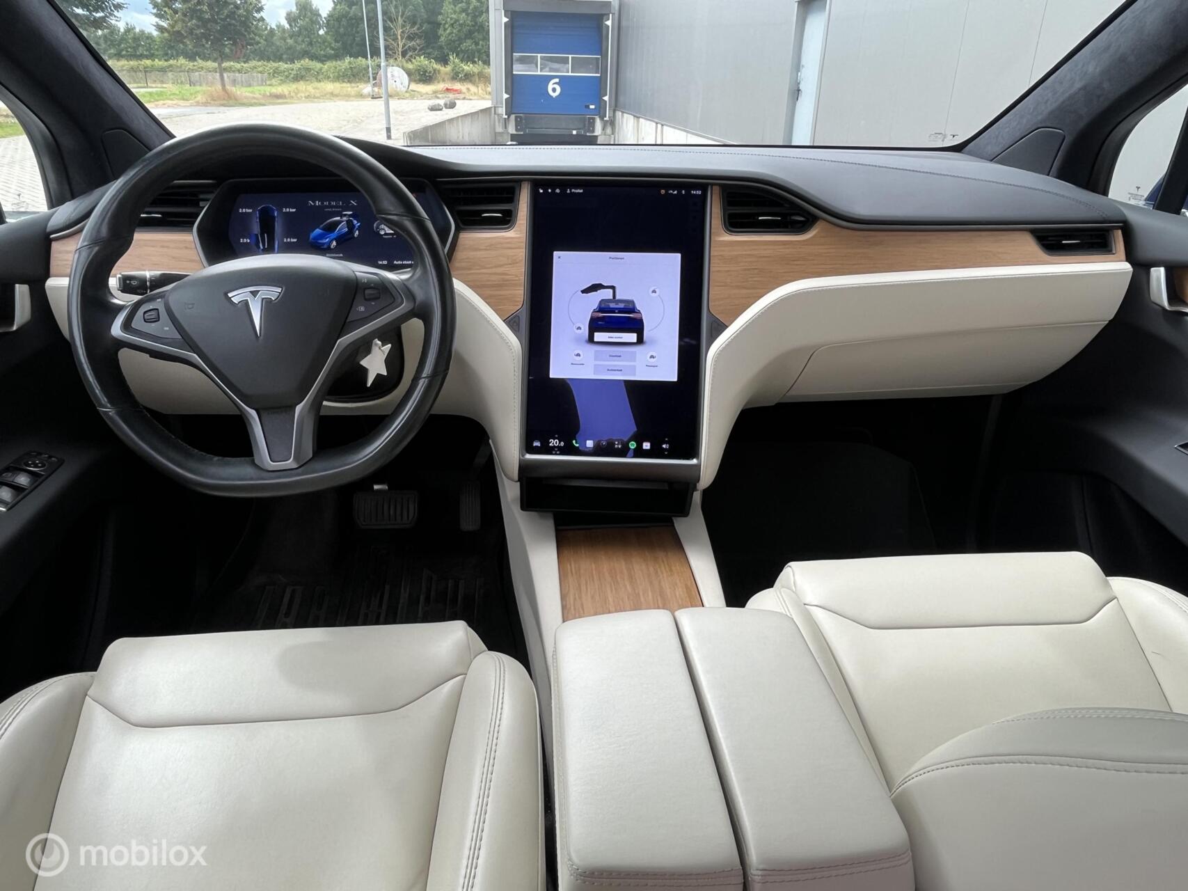 Foto van Tesla Model X