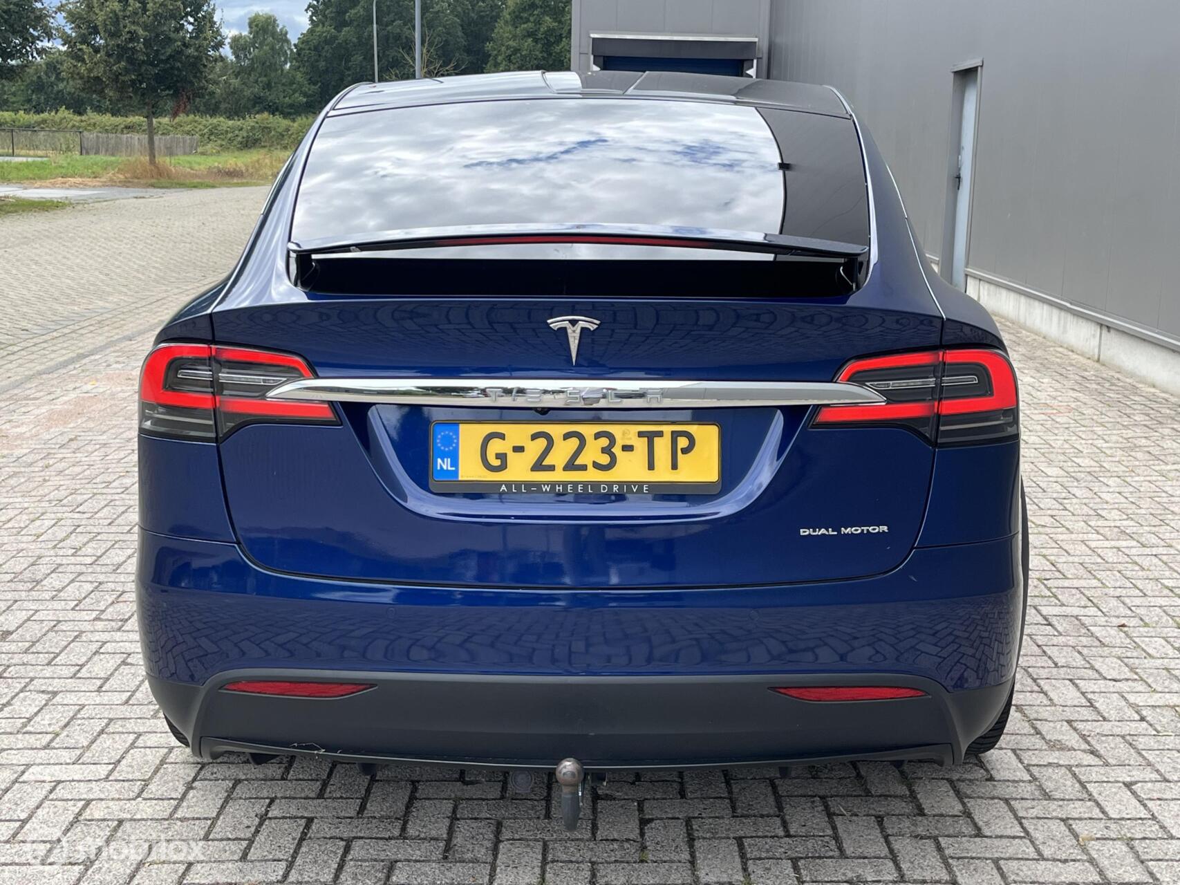 Foto van Tesla Model X