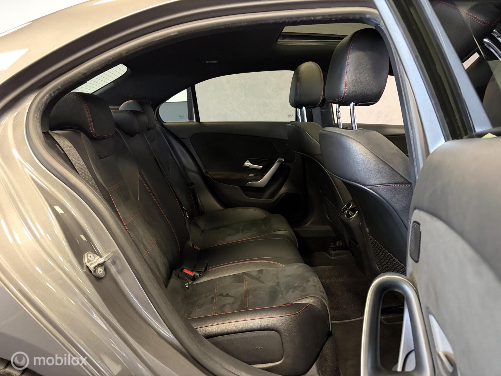 Foto van Mercedes-Benz A 250
