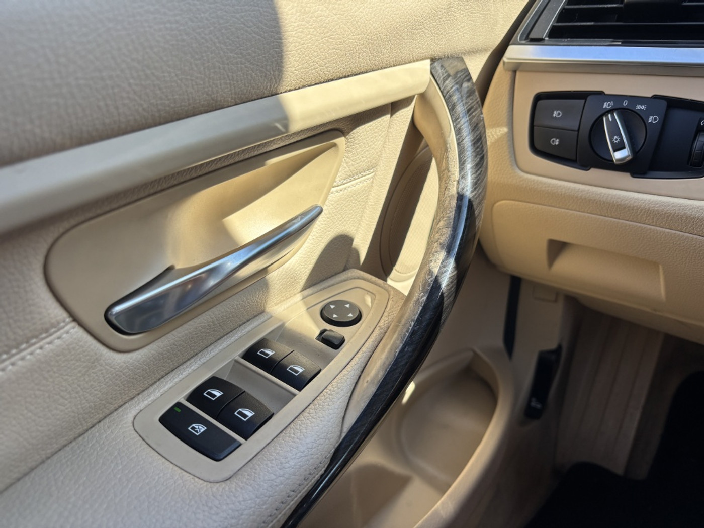 Foto van BMW 320i