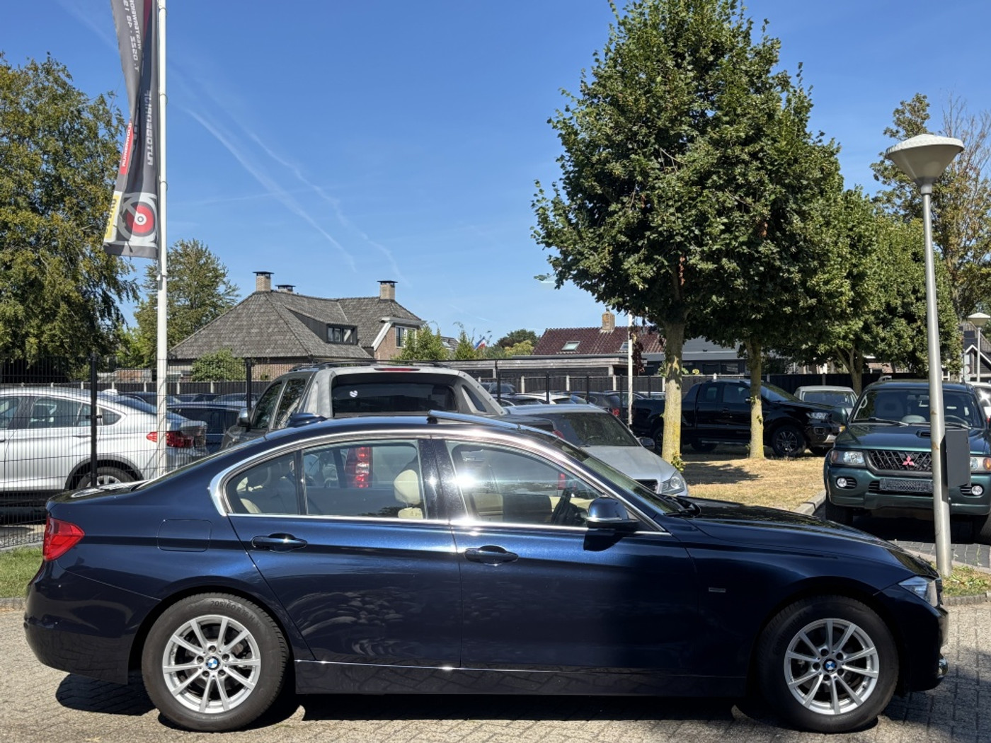 Foto van BMW 320i