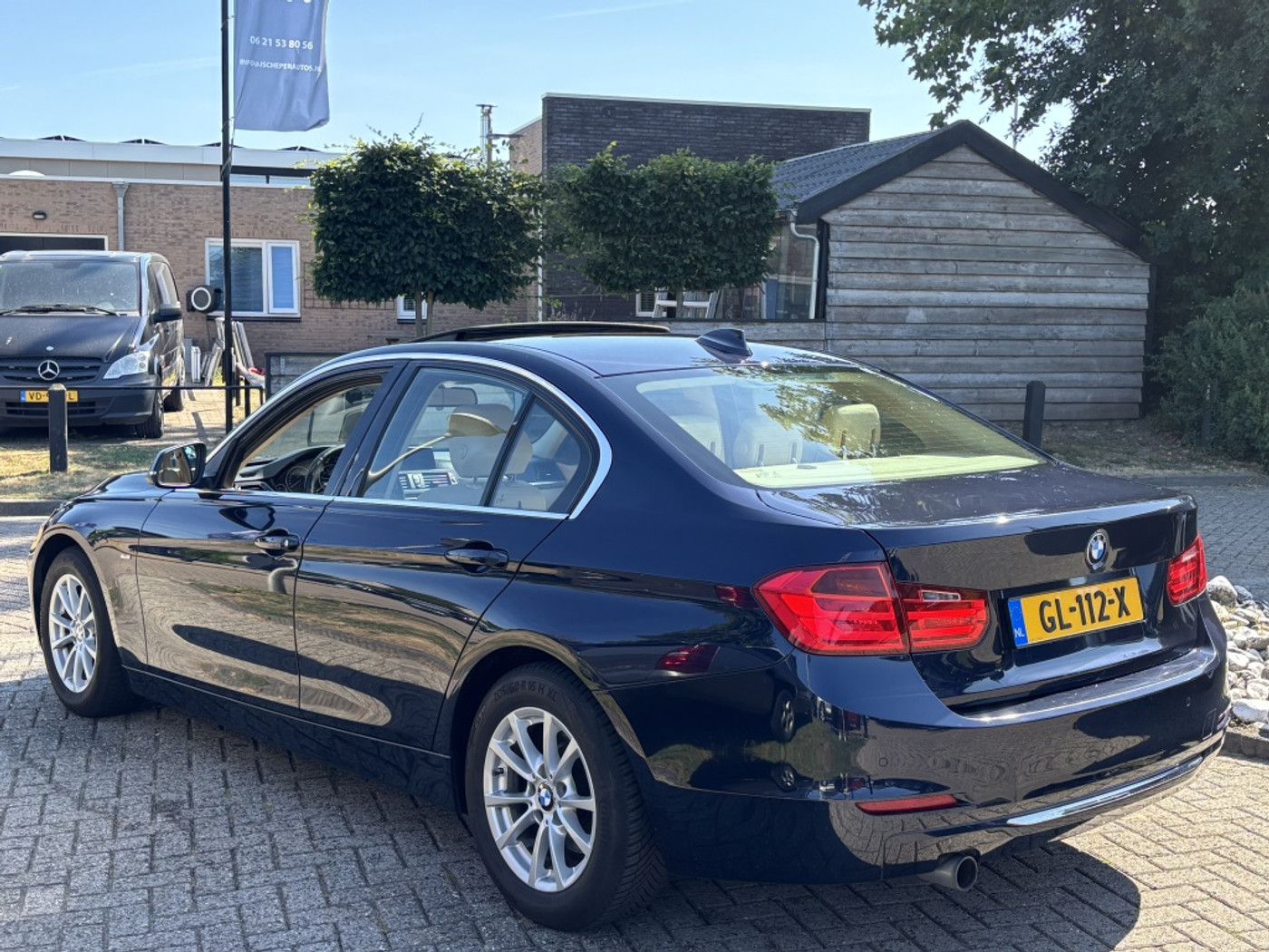 Foto van BMW 320i