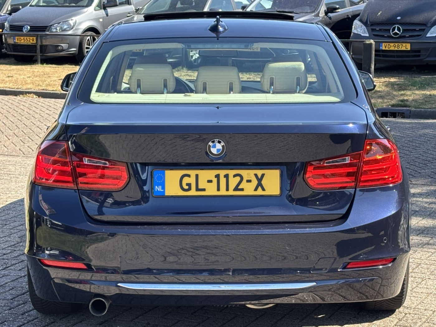 Foto van BMW 320i