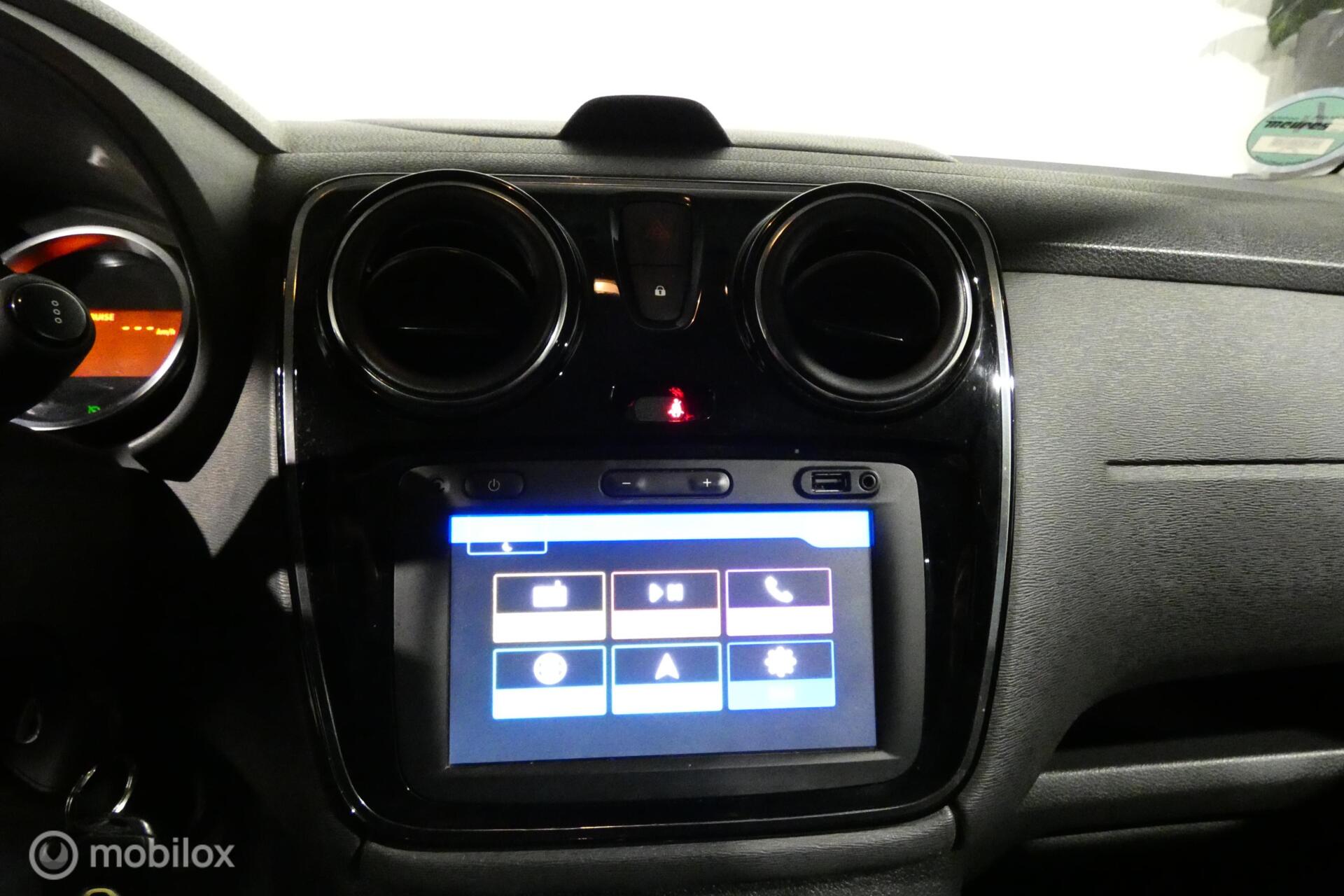 Foto van Dacia Lodgy