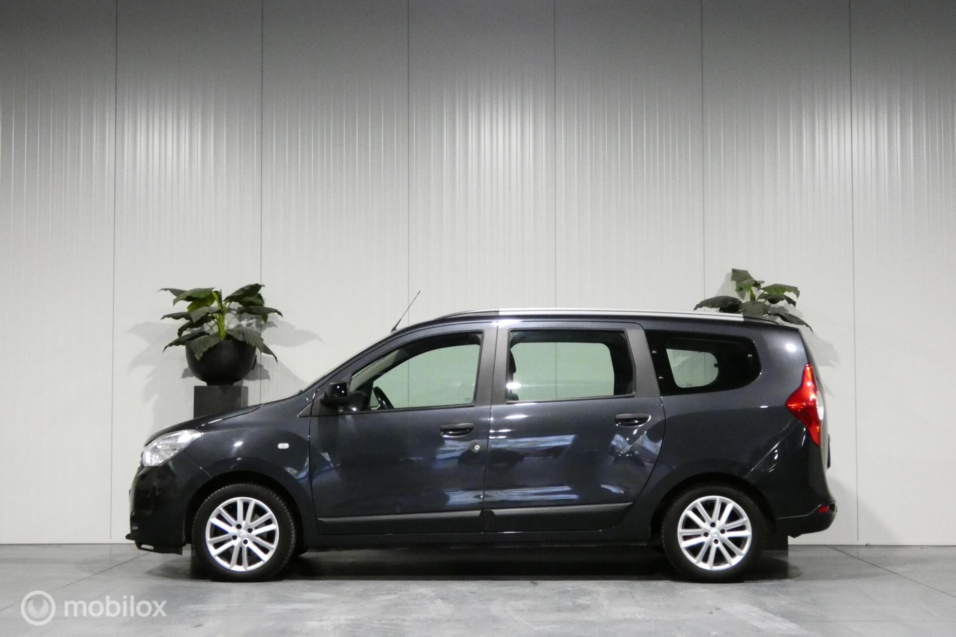Foto van Dacia Lodgy