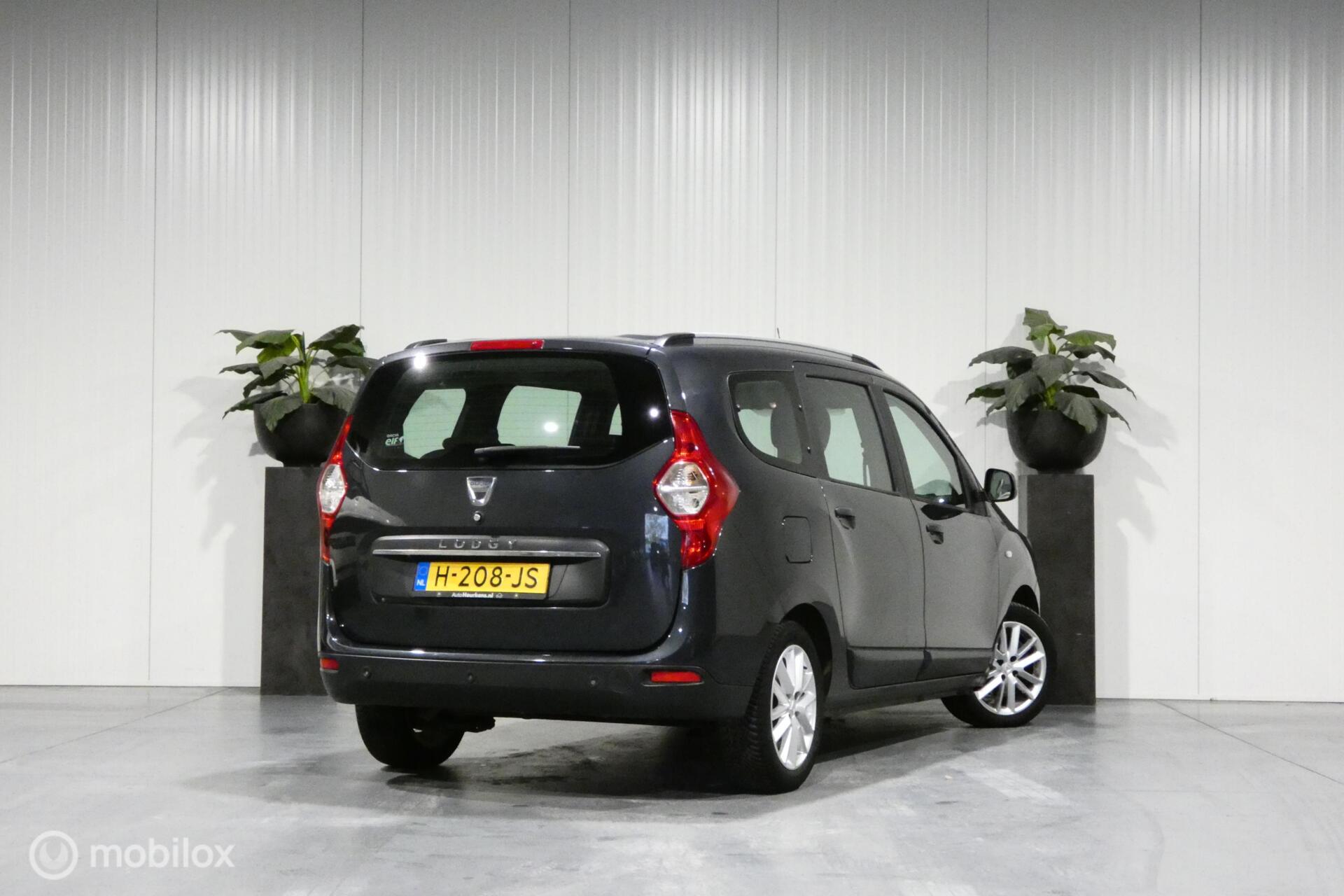 Foto van Dacia Lodgy