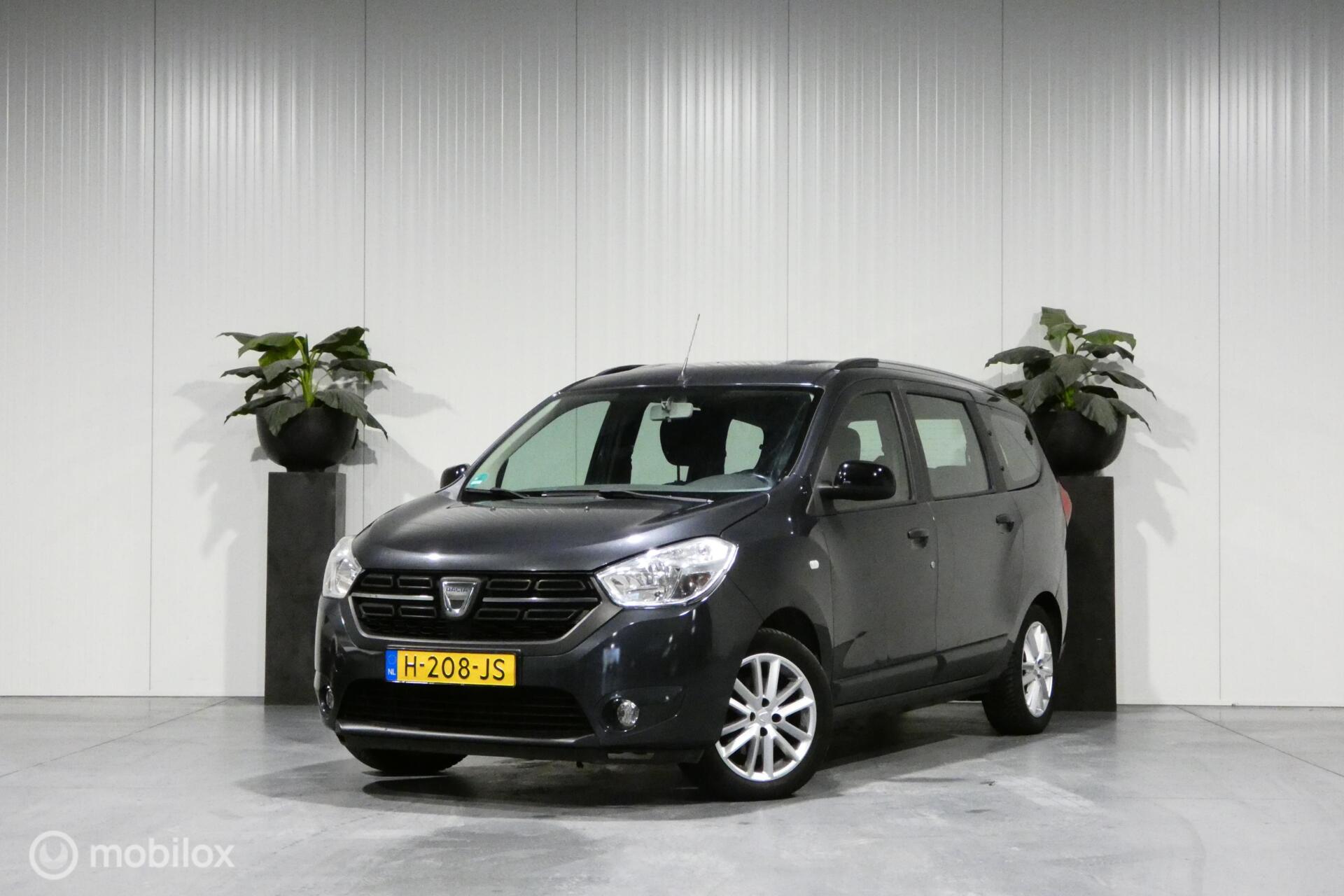 Dacia Lodgy 1.3 TCe Tech Road 7p. 2020 - voorkant