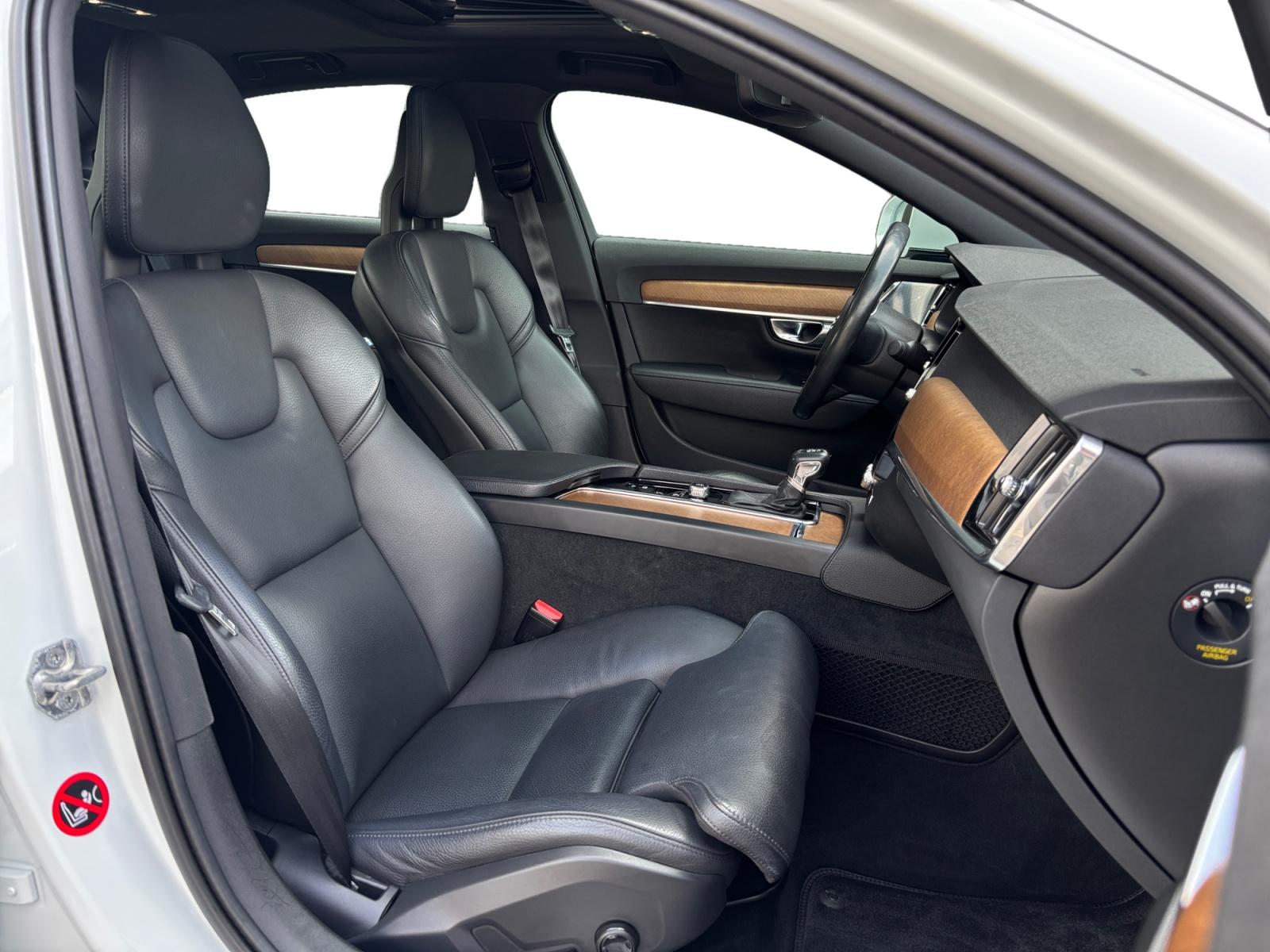 Foto van Volvo S90