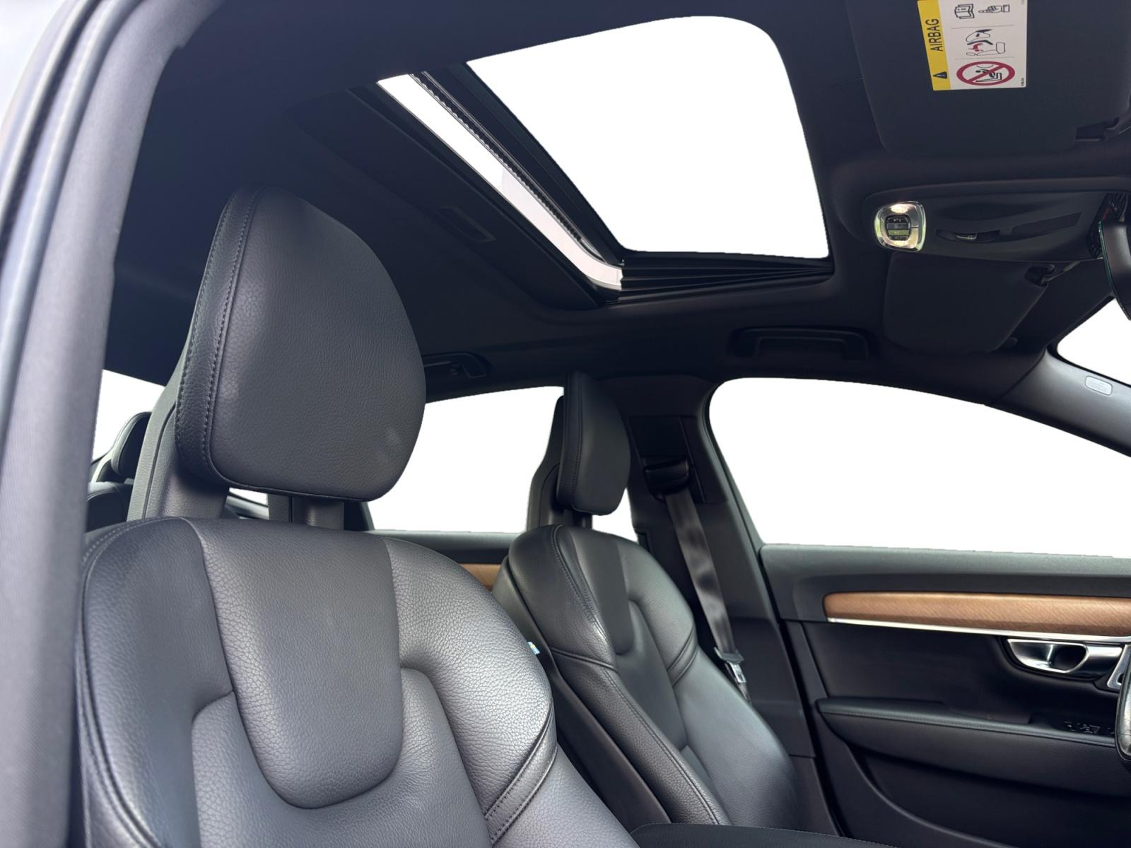Foto van Volvo S90
